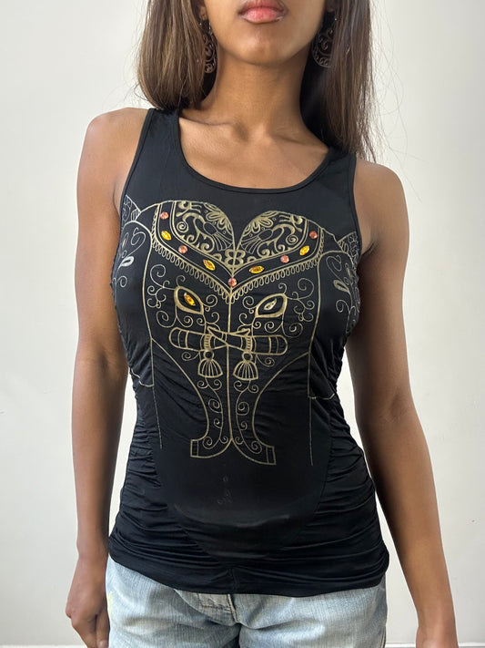 2016 edit | small black tank top with graphic heart print