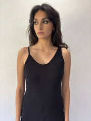 devil wears prada | taille: S · couleur: noir · matière: résille · article: robe · détails: surcouche + fluide + longueur maxi