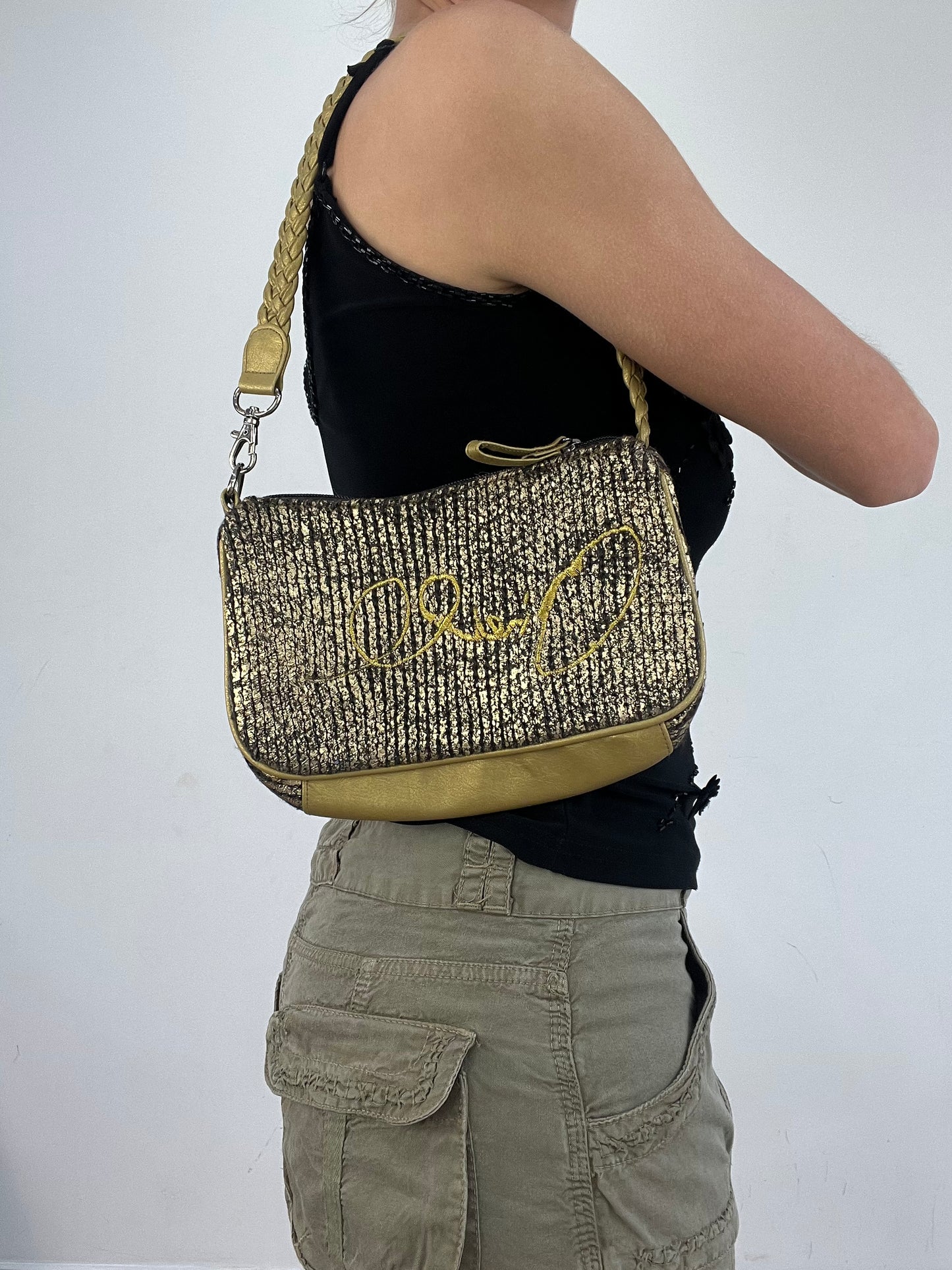 vintage edit nineteen | gold and brown o’neil shoulder bag