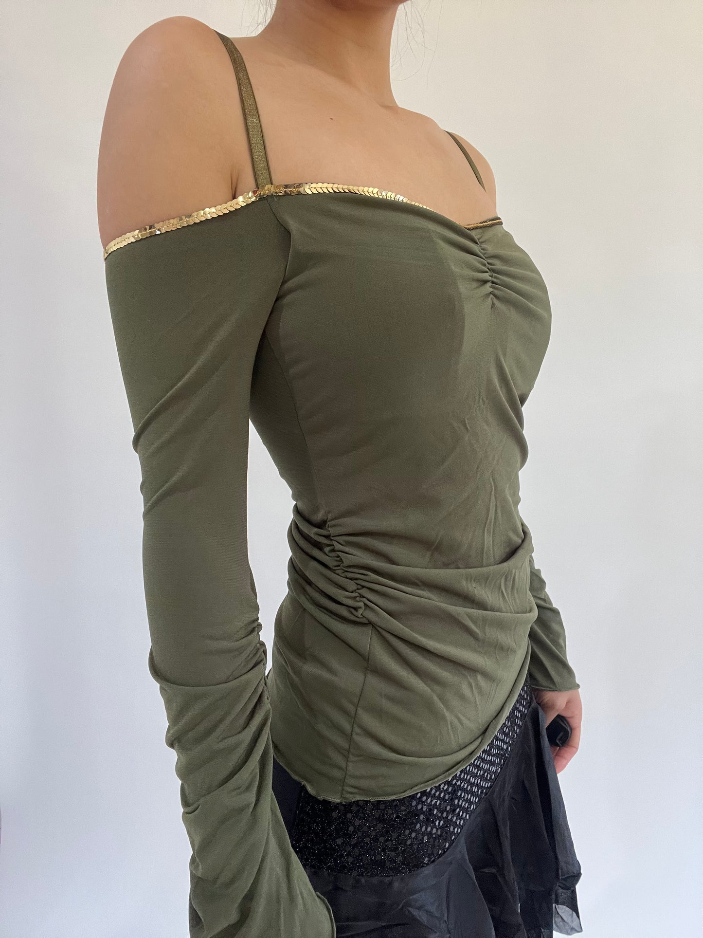 ‼️ | small green long sleeve ruched details top