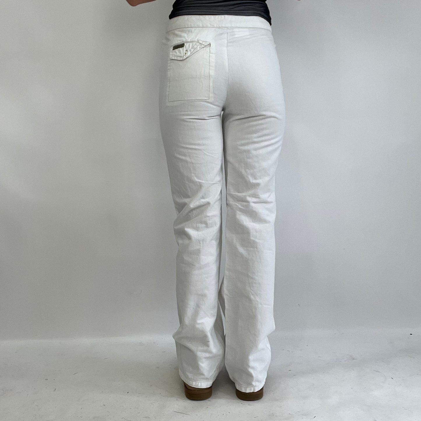 💻INSTA BADDIE DROP | XS white calvin klein jeans