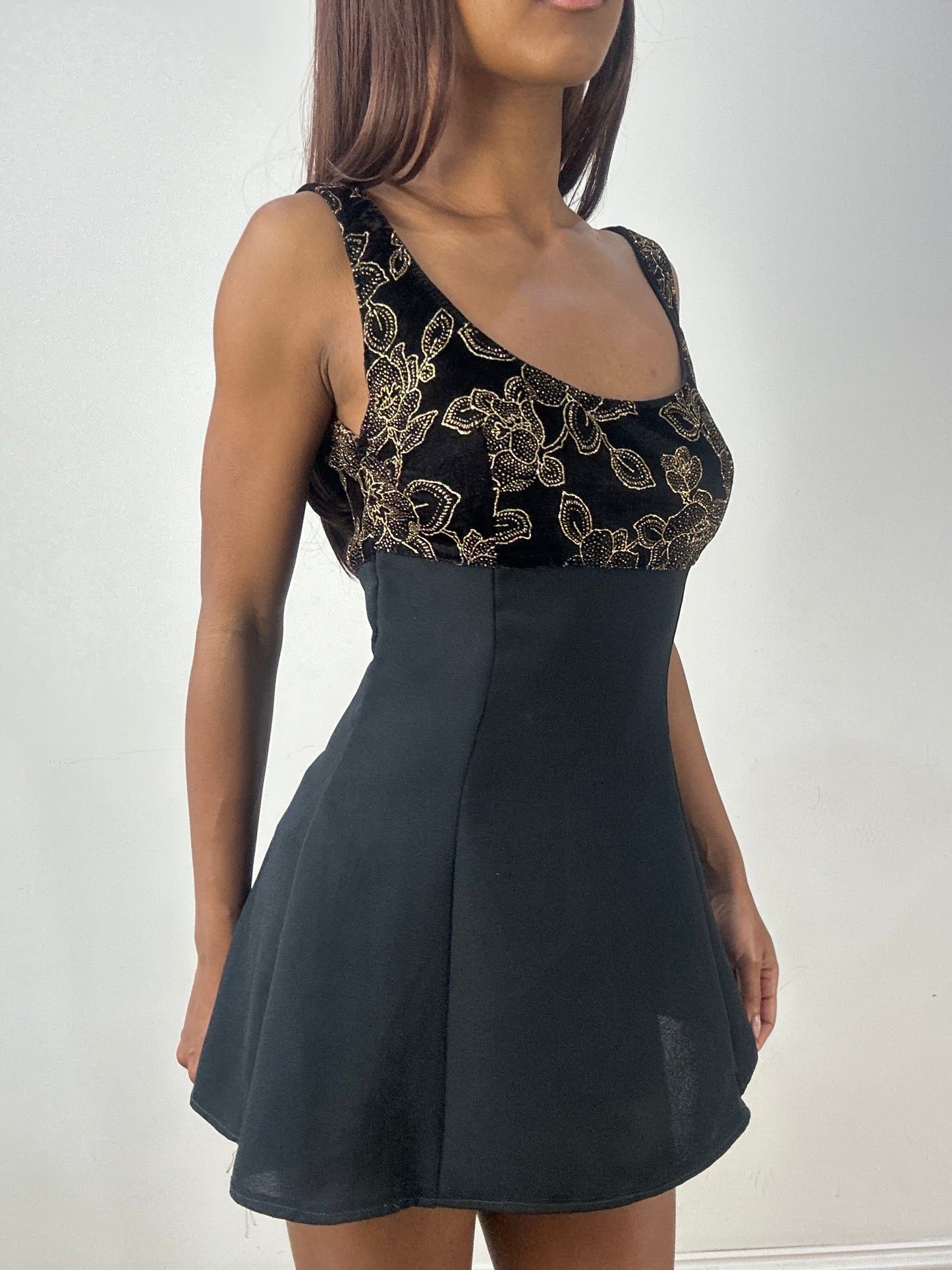 BEST PICKS | extra small black mini dress with floral embroidery