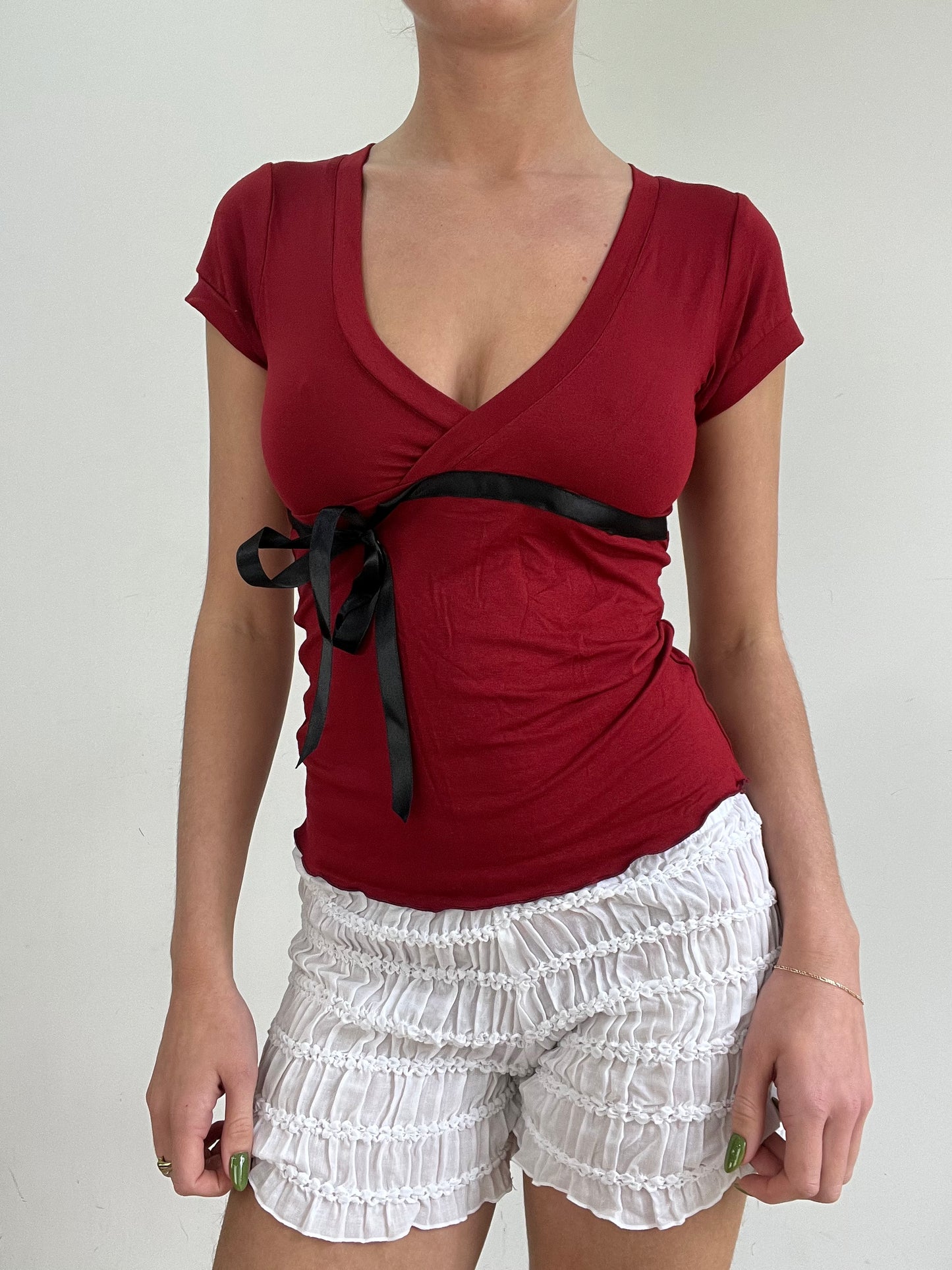 #374 SAMPLE SALE | xs red and black short sleeve belle