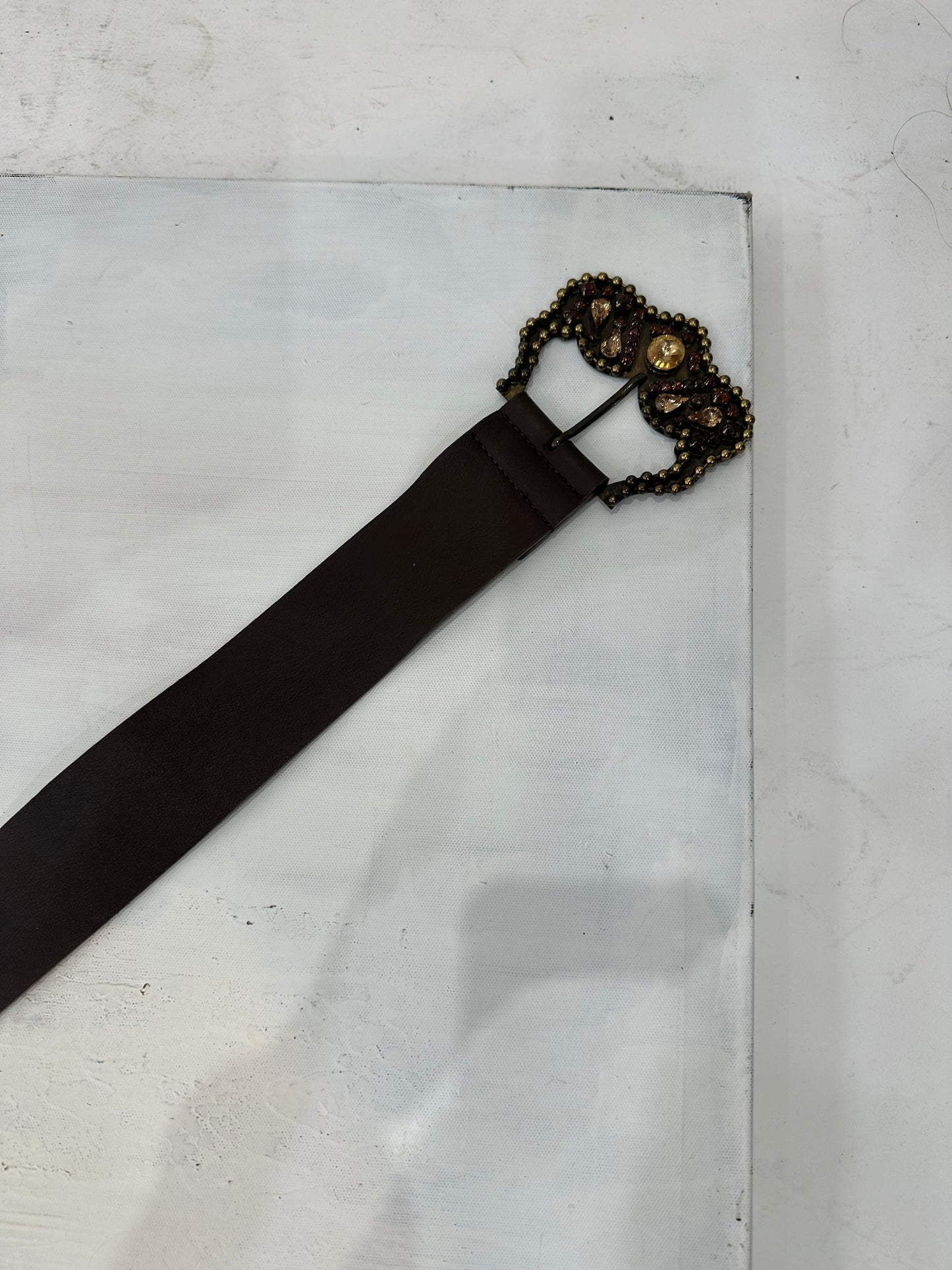 BEST PICKS | brown faux leather belt with rhinestone and beaded buckle