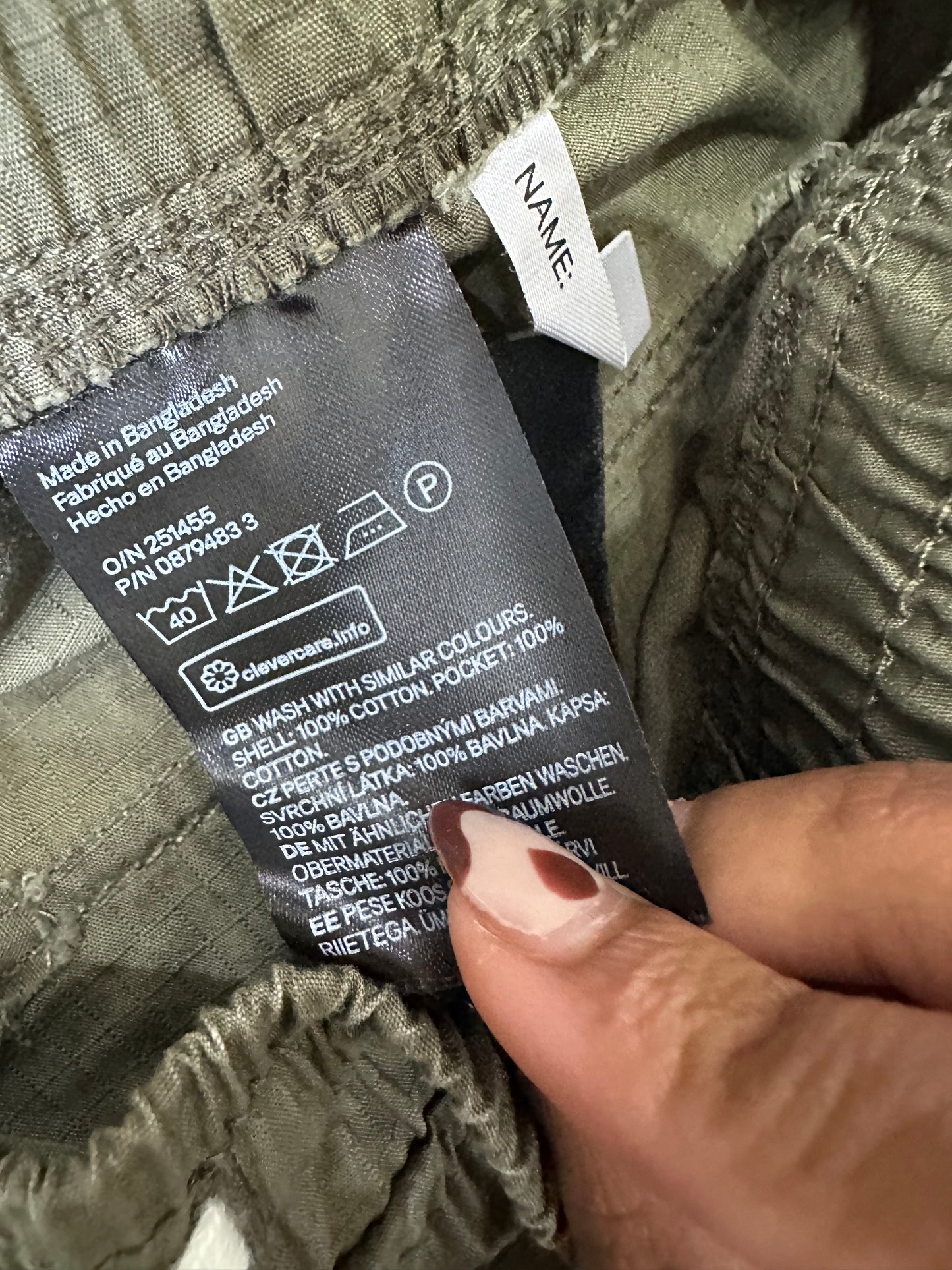 BEST PICKS | small khaki green old h&m shorts