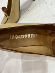 back to school drop | size 5 cream heels with copper chain strap
