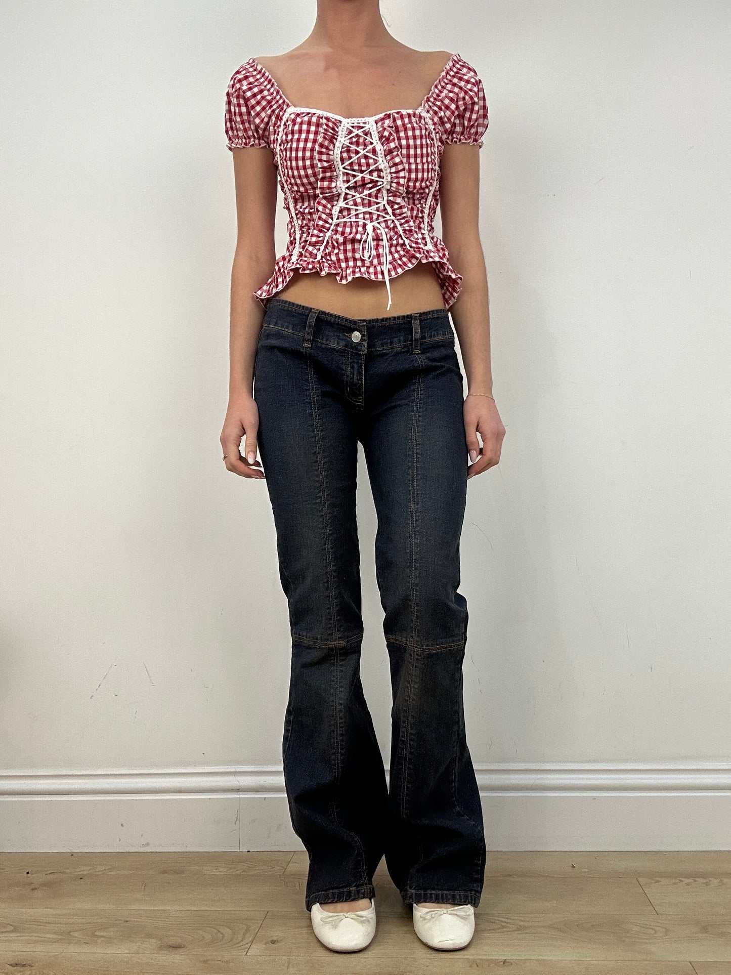 vintage edit ten | medium dark wash flared jeans