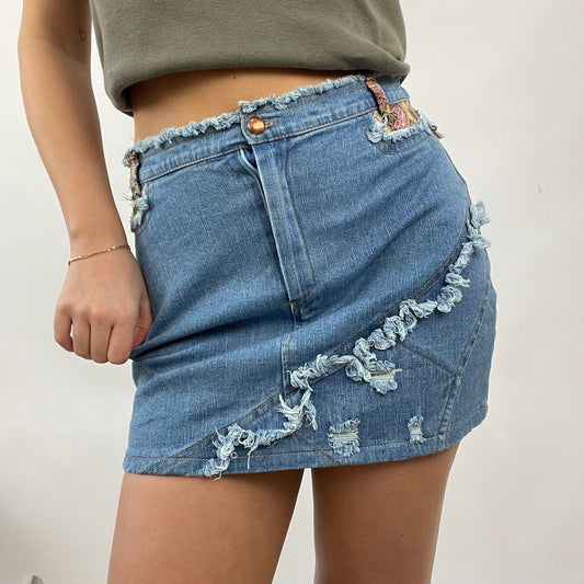 💻COTTAGECORE DROP | small denim skirt with patterned detail