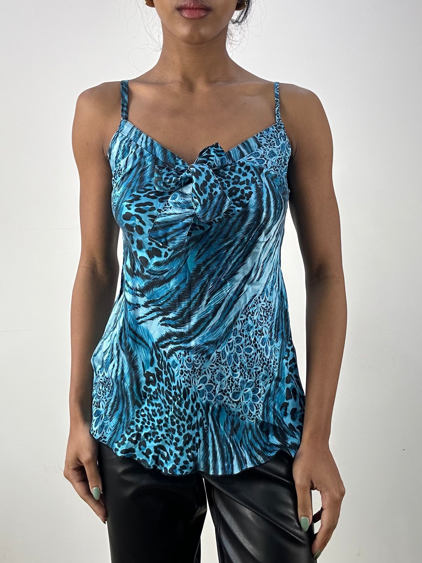 💻MOB WIFE DROP | small blue leopard print cami top with tie detail