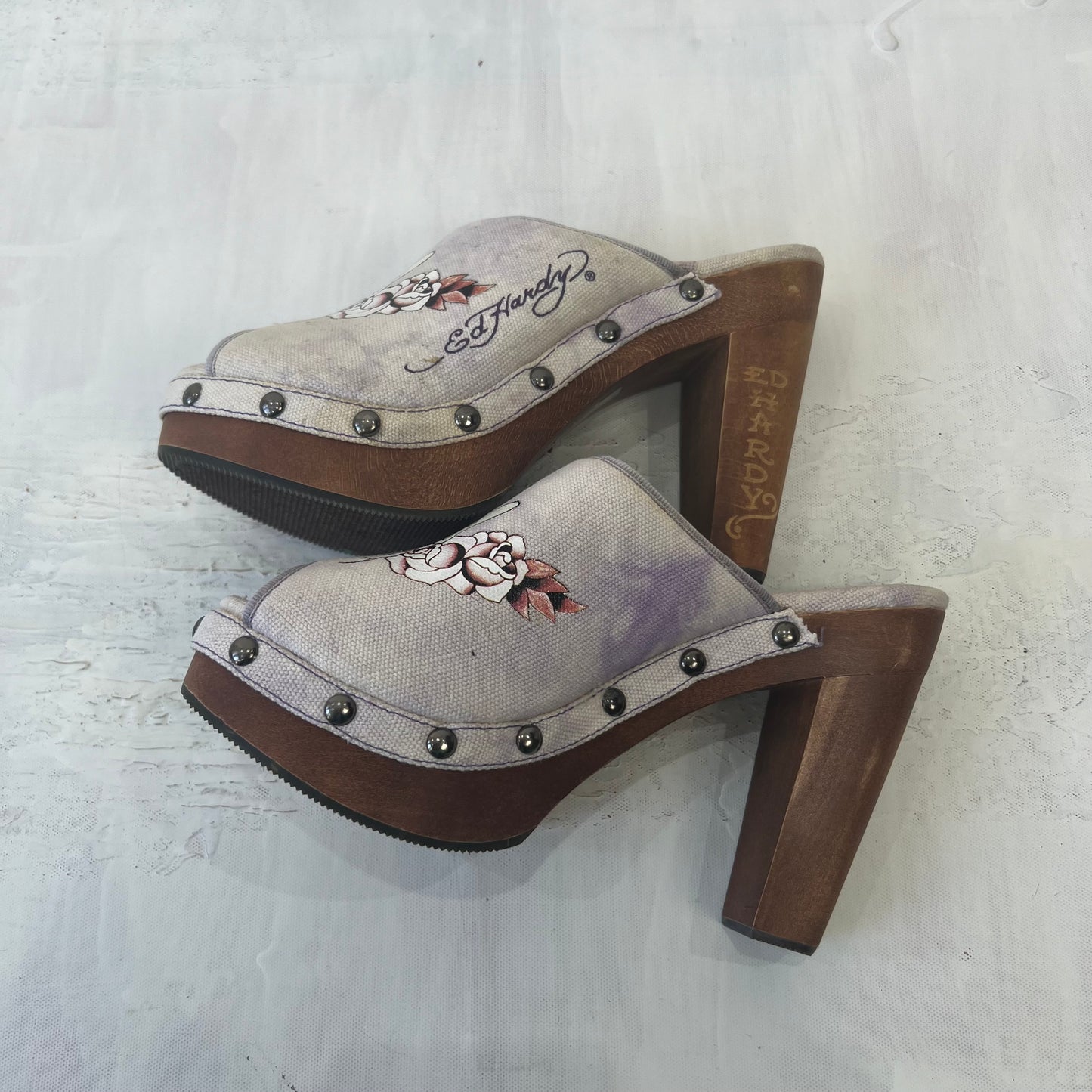 ⭐️DROP 5 | size 3 wooden chunky ed hardy heels