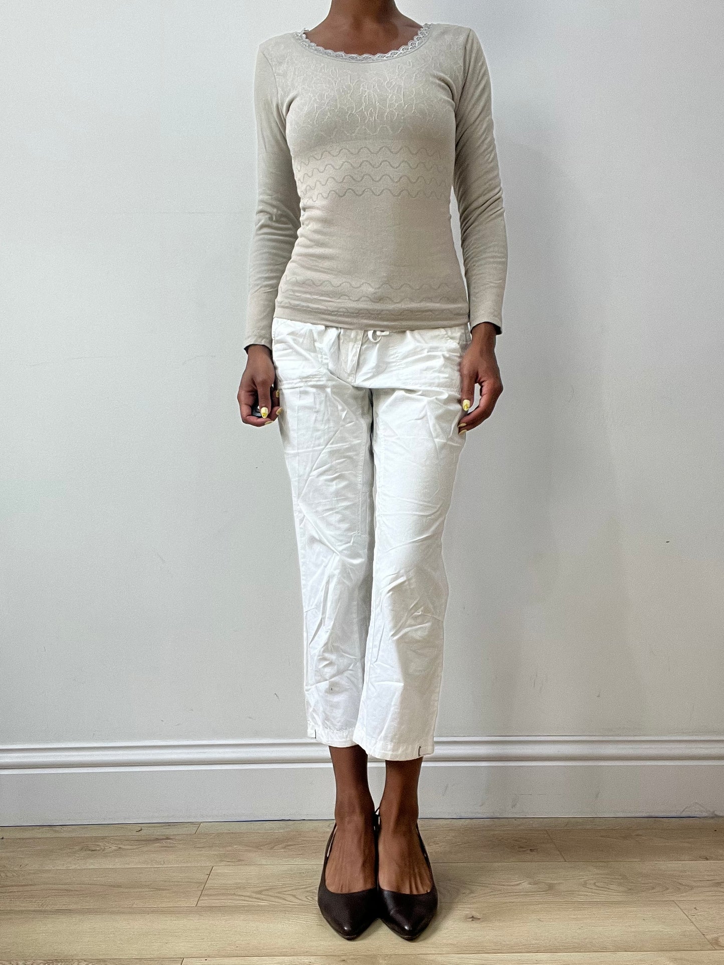 vintage edit thirty-two | medium white esprit cropped cargo trousers