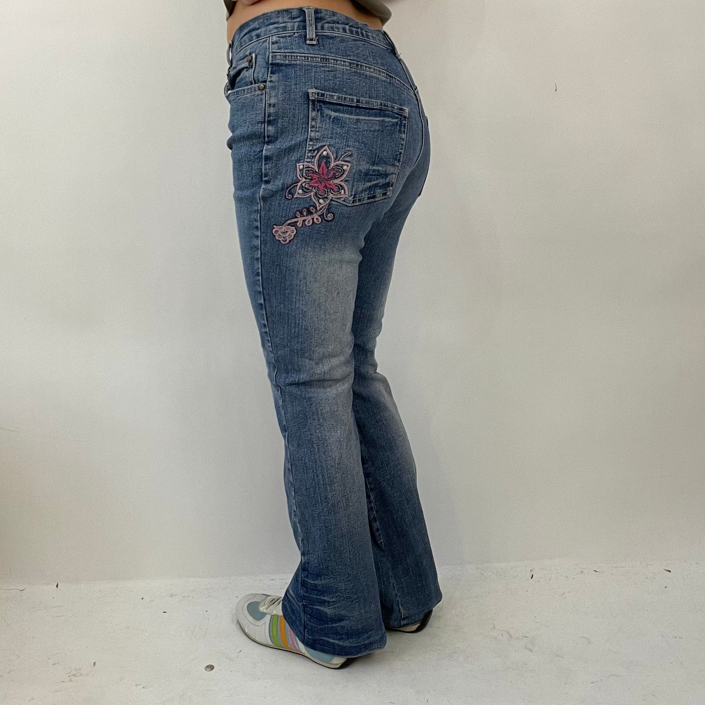 COTTAGECORE DROP small blue flared jeans with embroidery detail remass