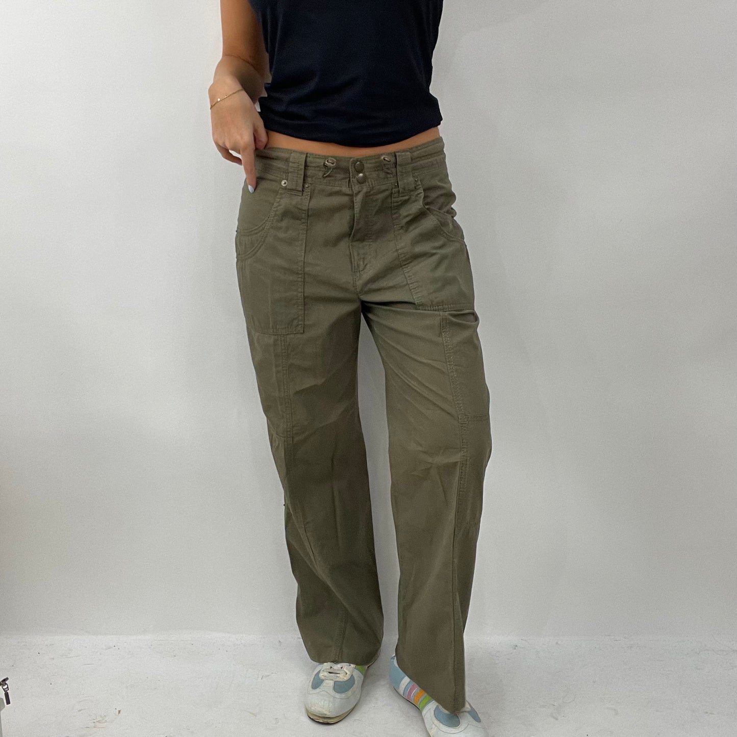 💚 GORPCORE DROP | small green cargo trousers