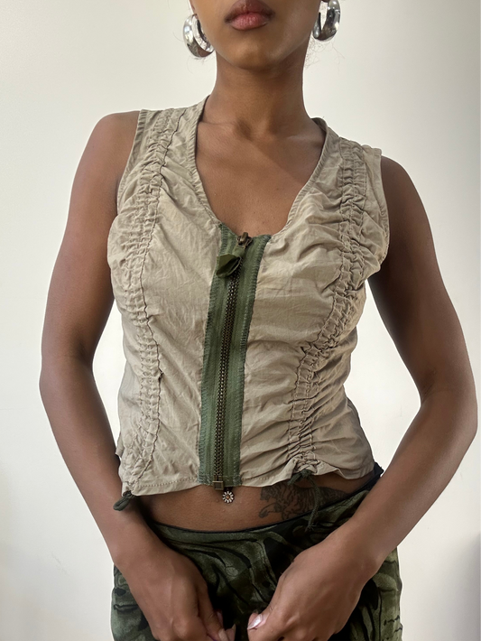 AUTUMN EDIT | small khaki zip up vest top