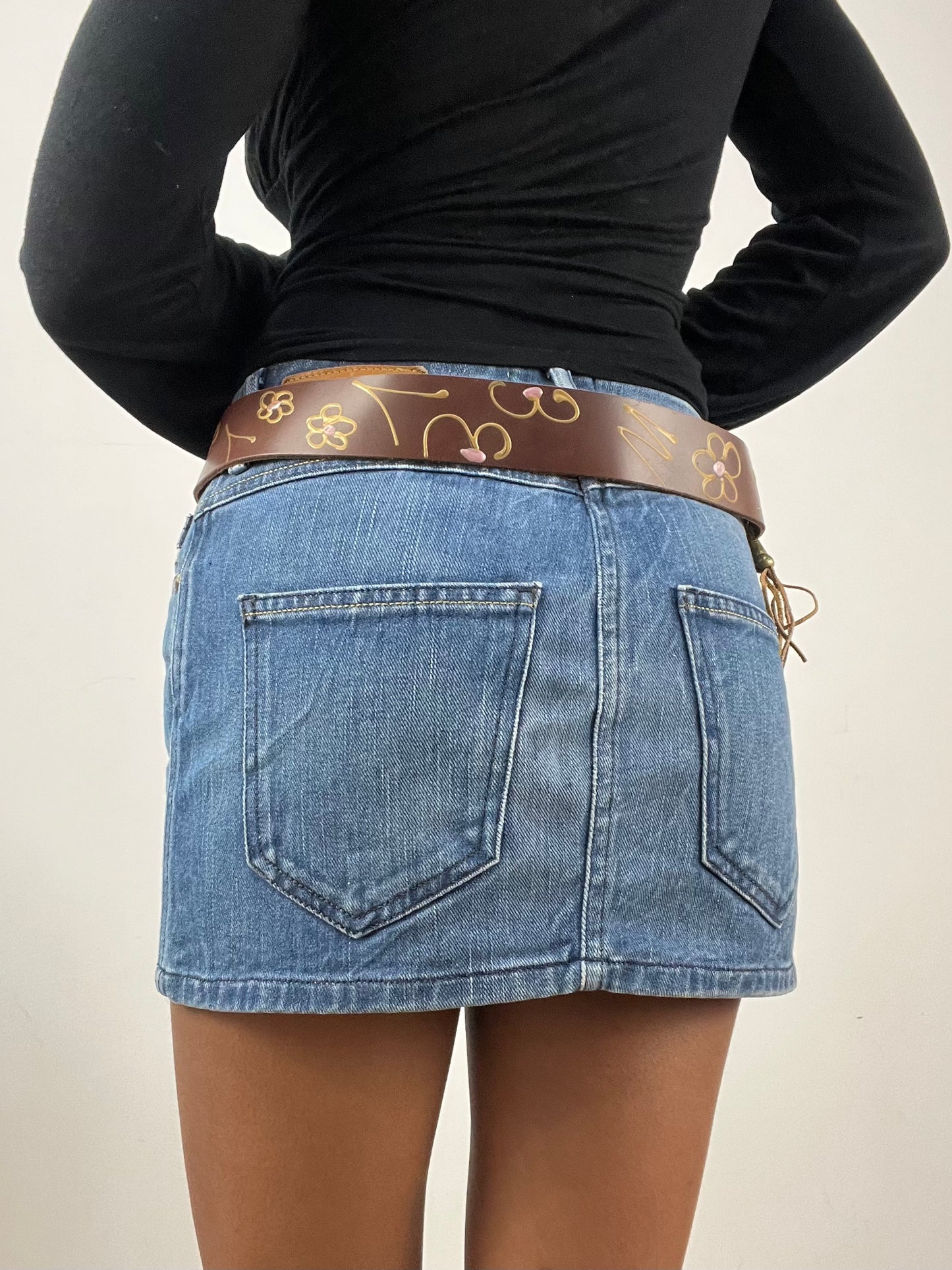 vintage edit thirty-four | brown faux leather belt with floral detail