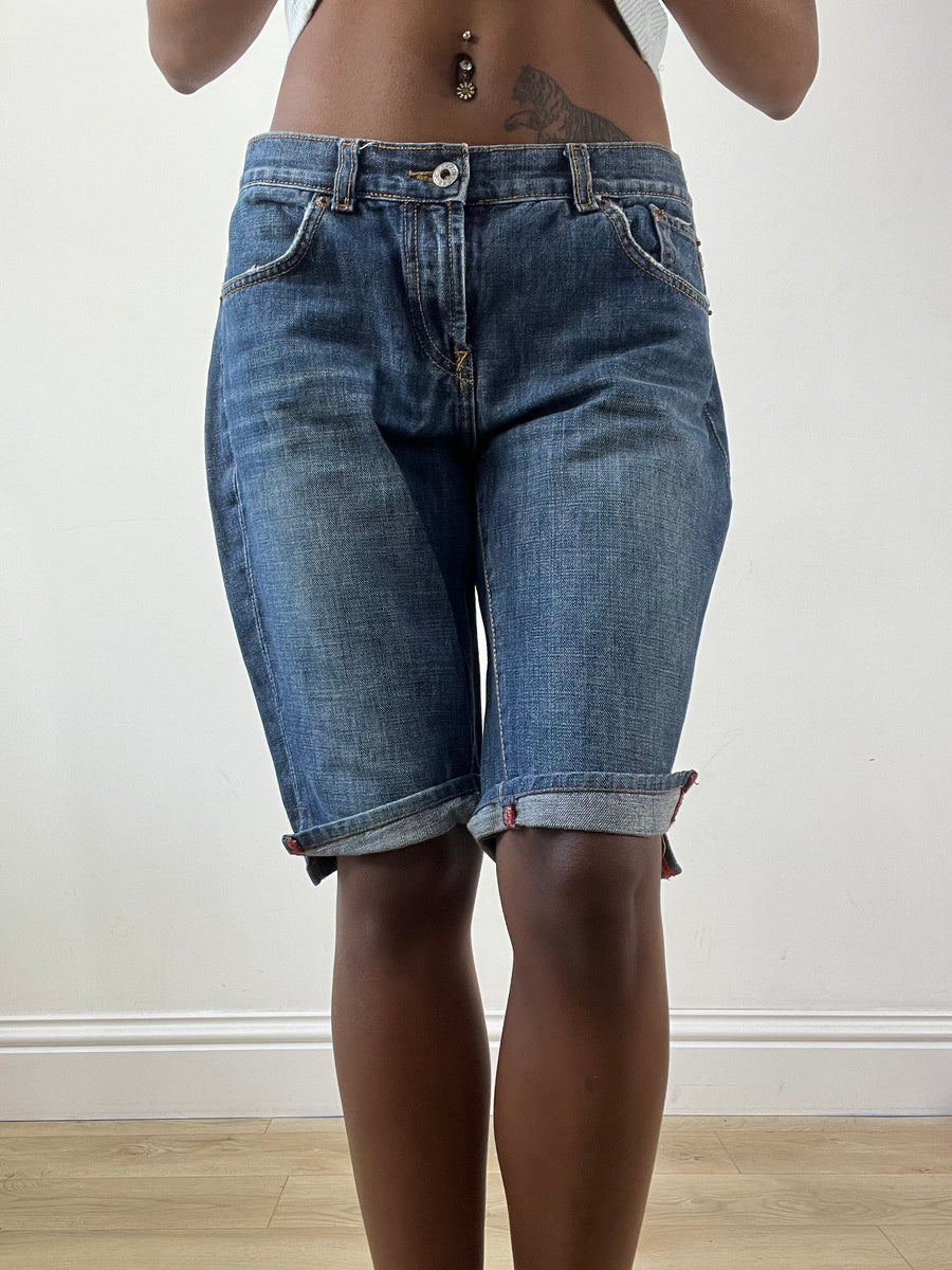 BEST PICKS | large blue guess denim knee length shorts