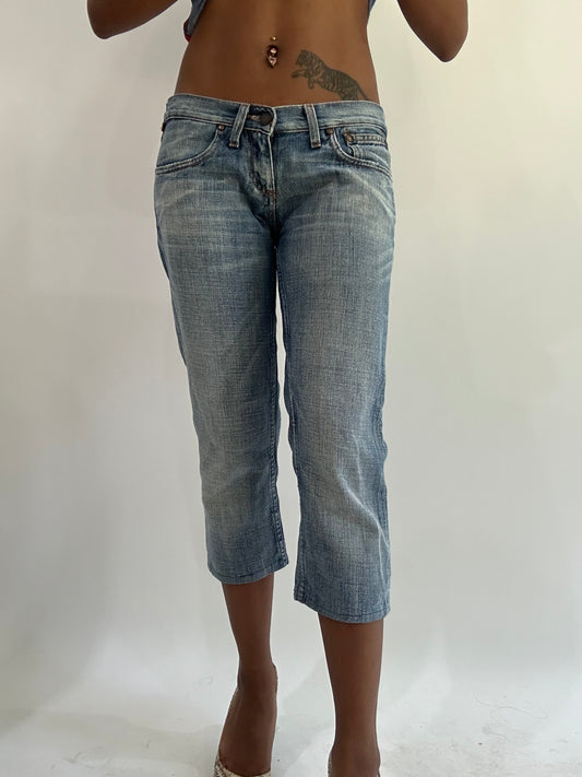 wag drop | small light blue denim cropped jeans