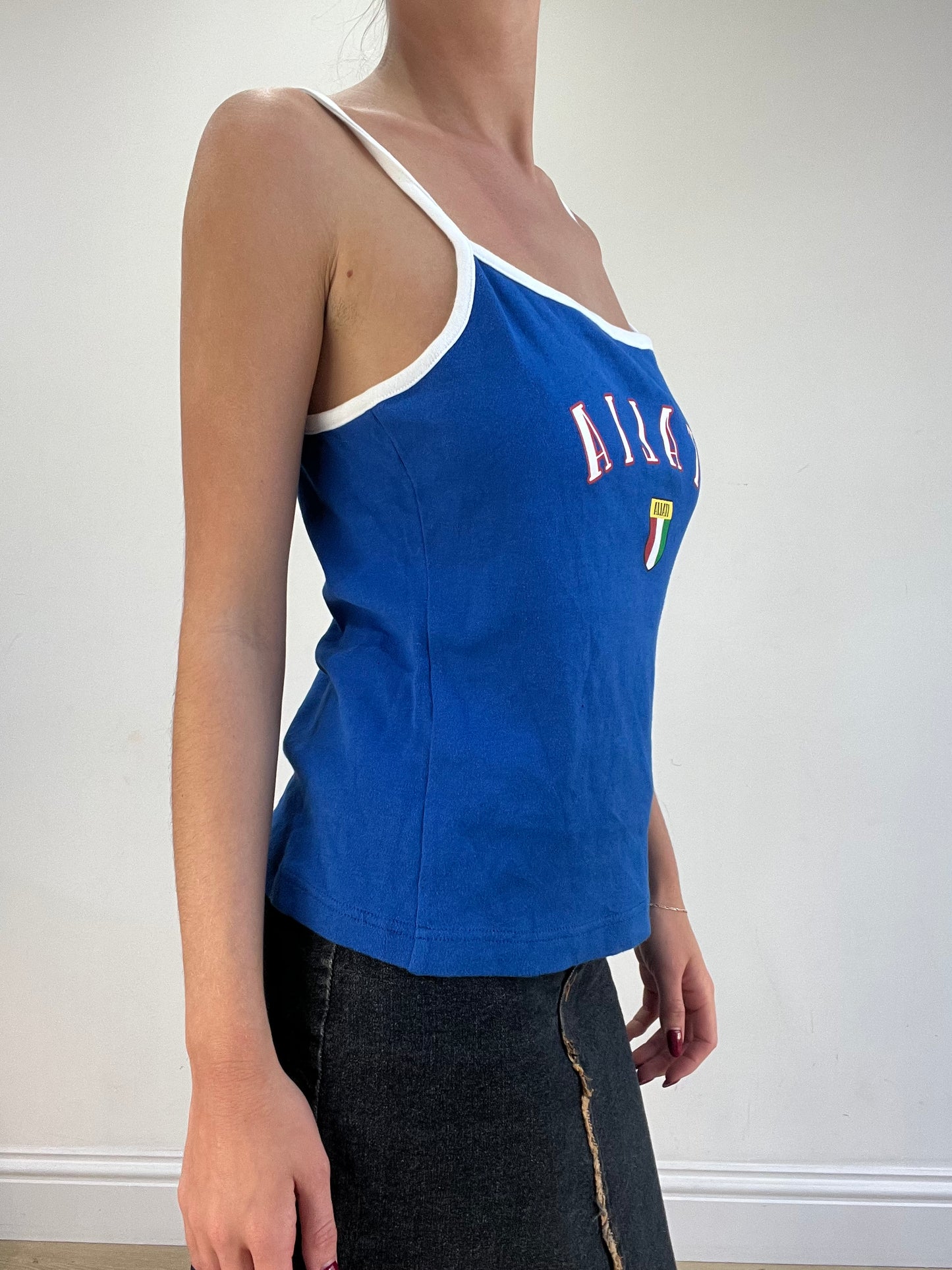 vintage edit sixteen | medium blue and white italia cami