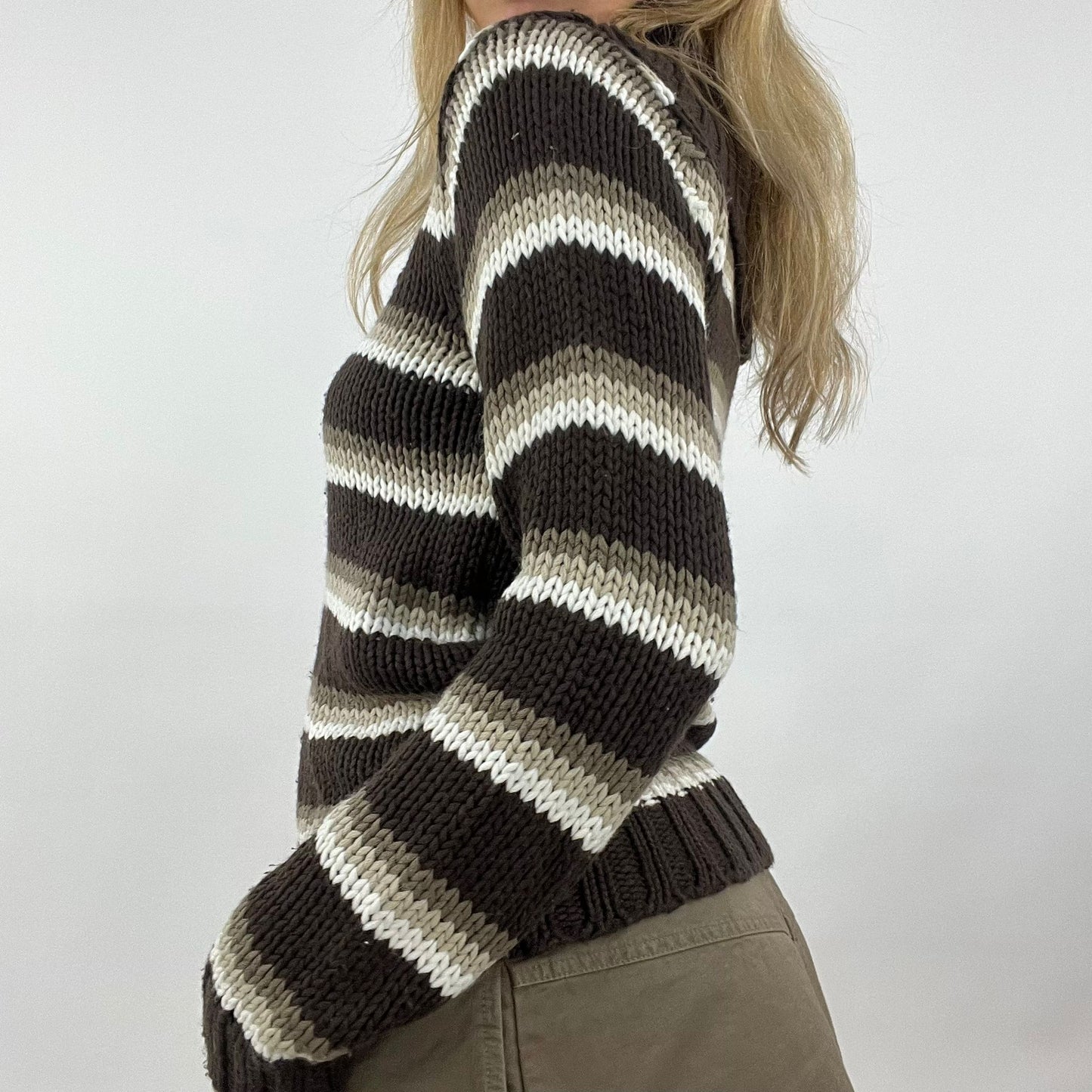 💻12 DAYS OF XMAS DROP | medium brown striped knit jumper