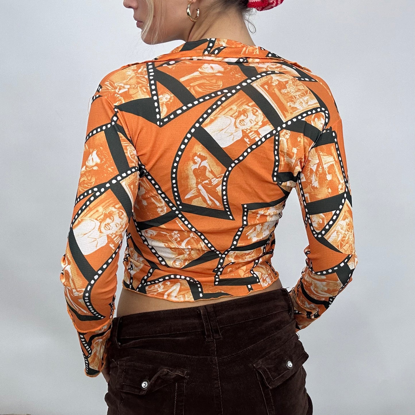 💚 💻 SUMMER ‘IT GIRL’ DROP | small orange patterned button up long sleeve top
