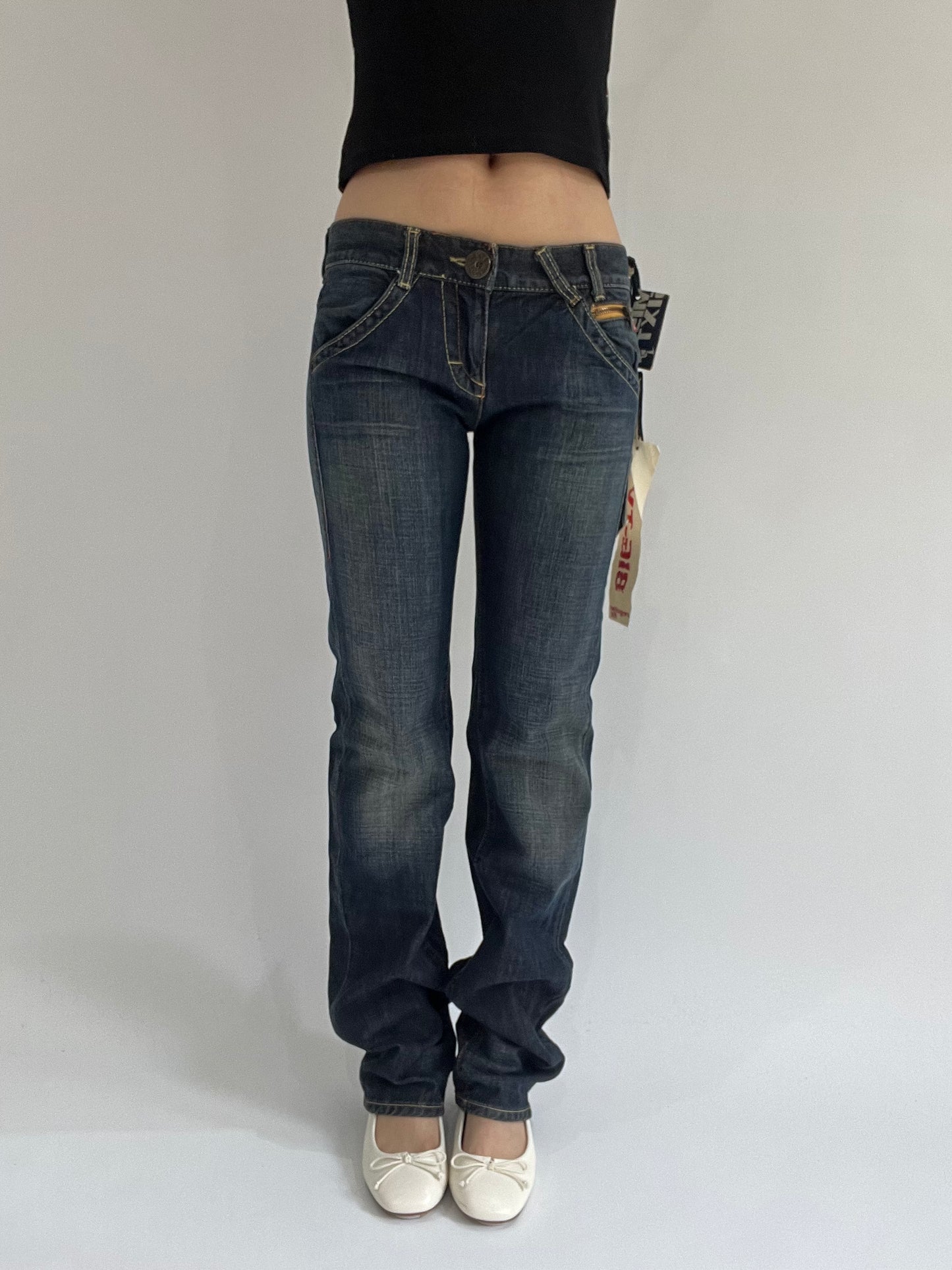 ‼️ | small dark blue pocket zip detail fitted jeans
