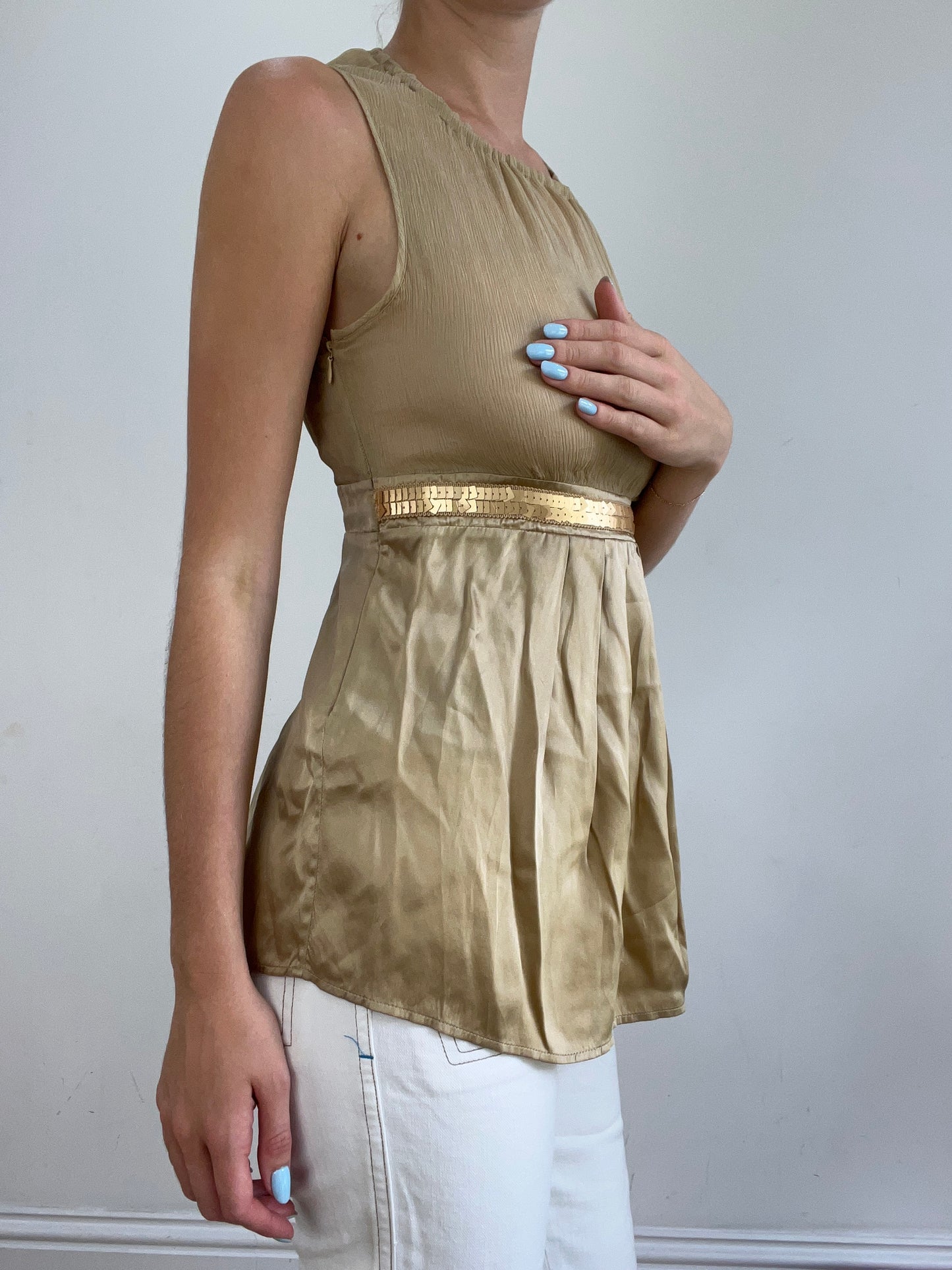 vintage edit twenty eight | small gold intimissimi mesh and satin style top