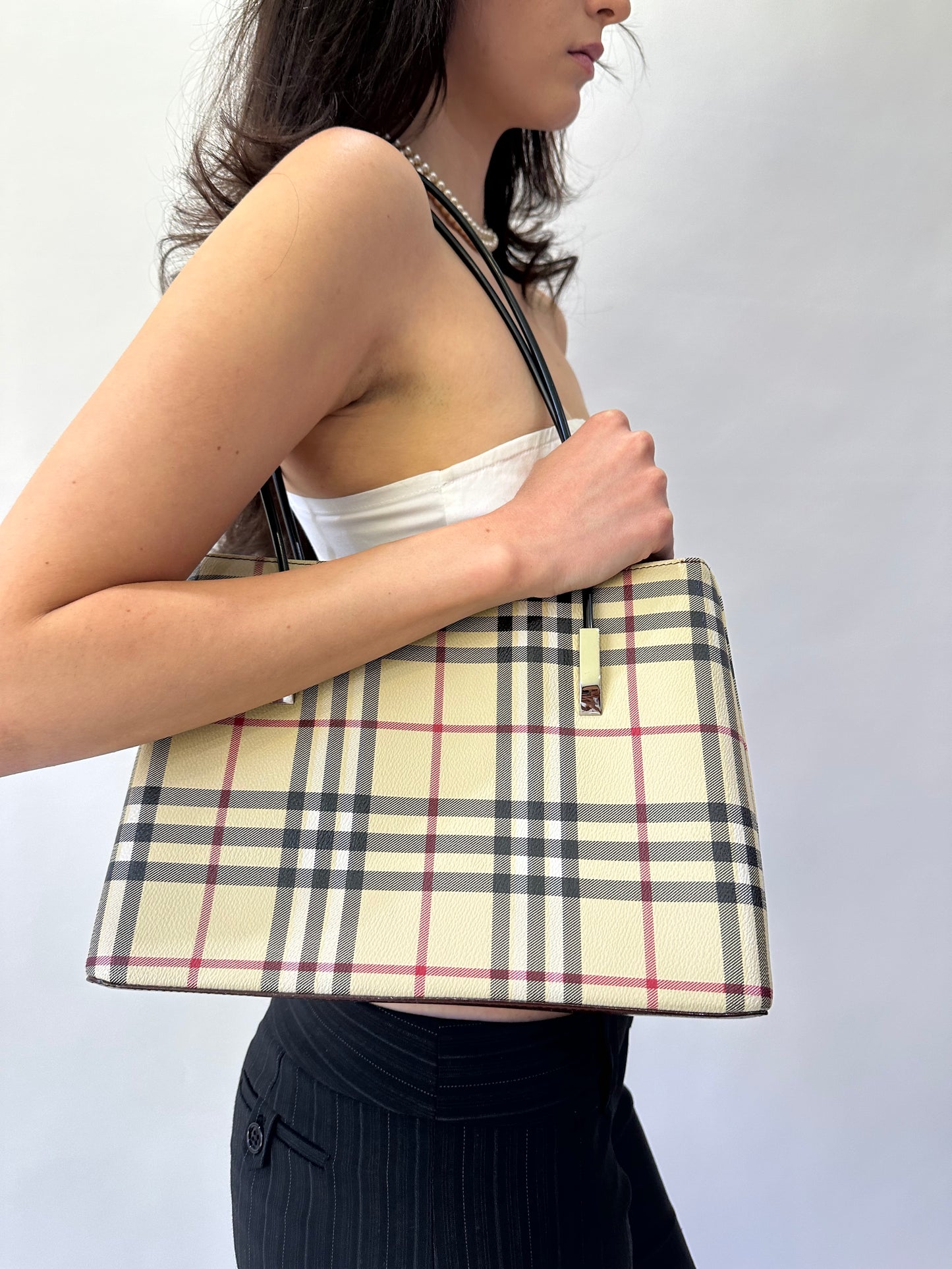 devil wears prada | beige nova check shoulder bag