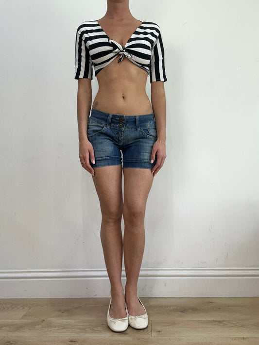 BEST PICKS | small black and white stripe j lo front tie top