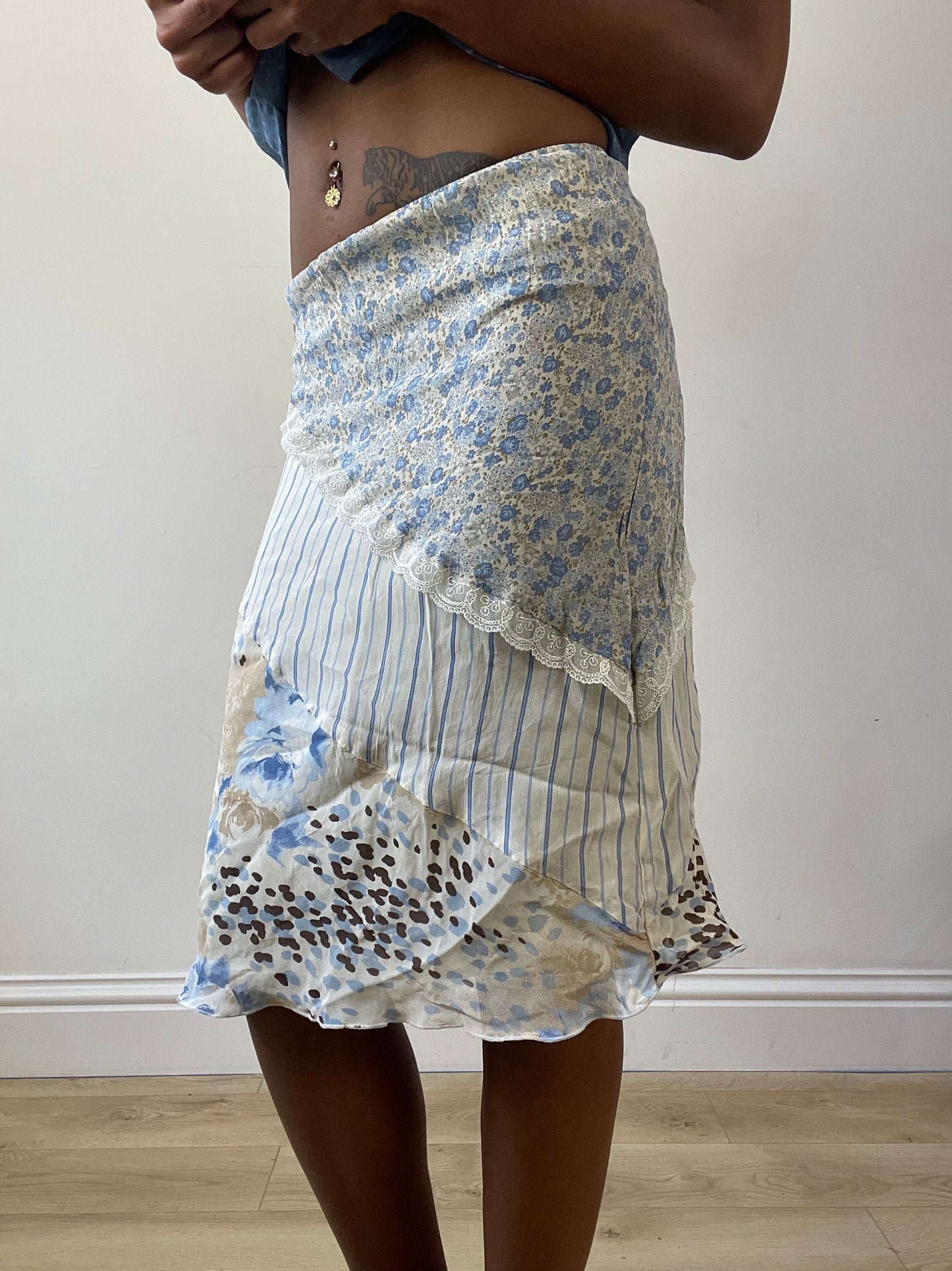 vintage edit twenty-seven | extra small white midi skirt with floral pinstripe print and lace detail