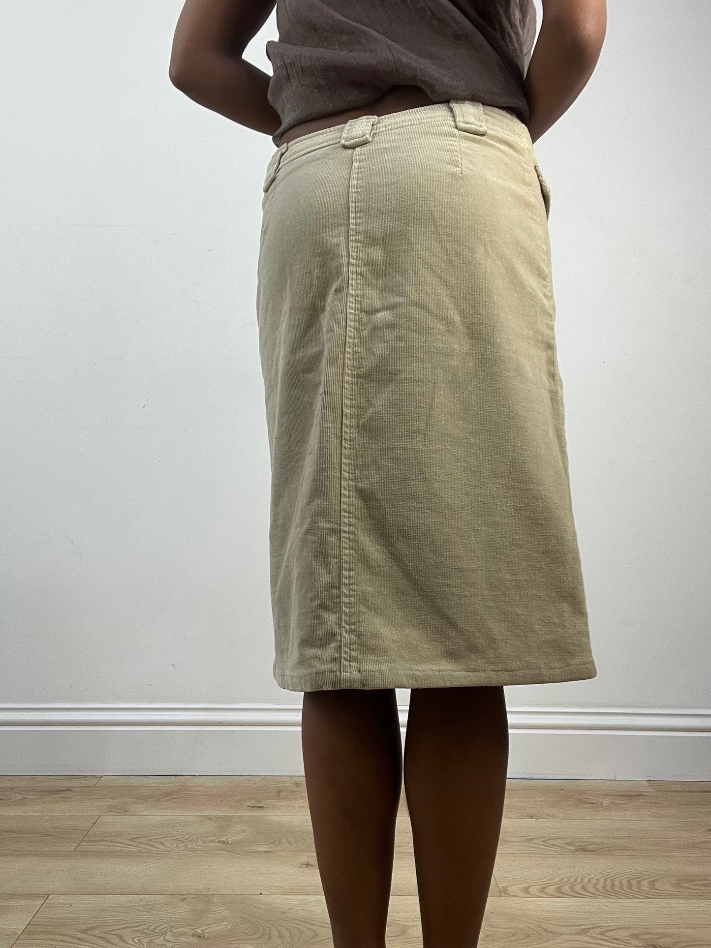 vintage edit: indie sleaze | small cream corduroy style midi skirt
