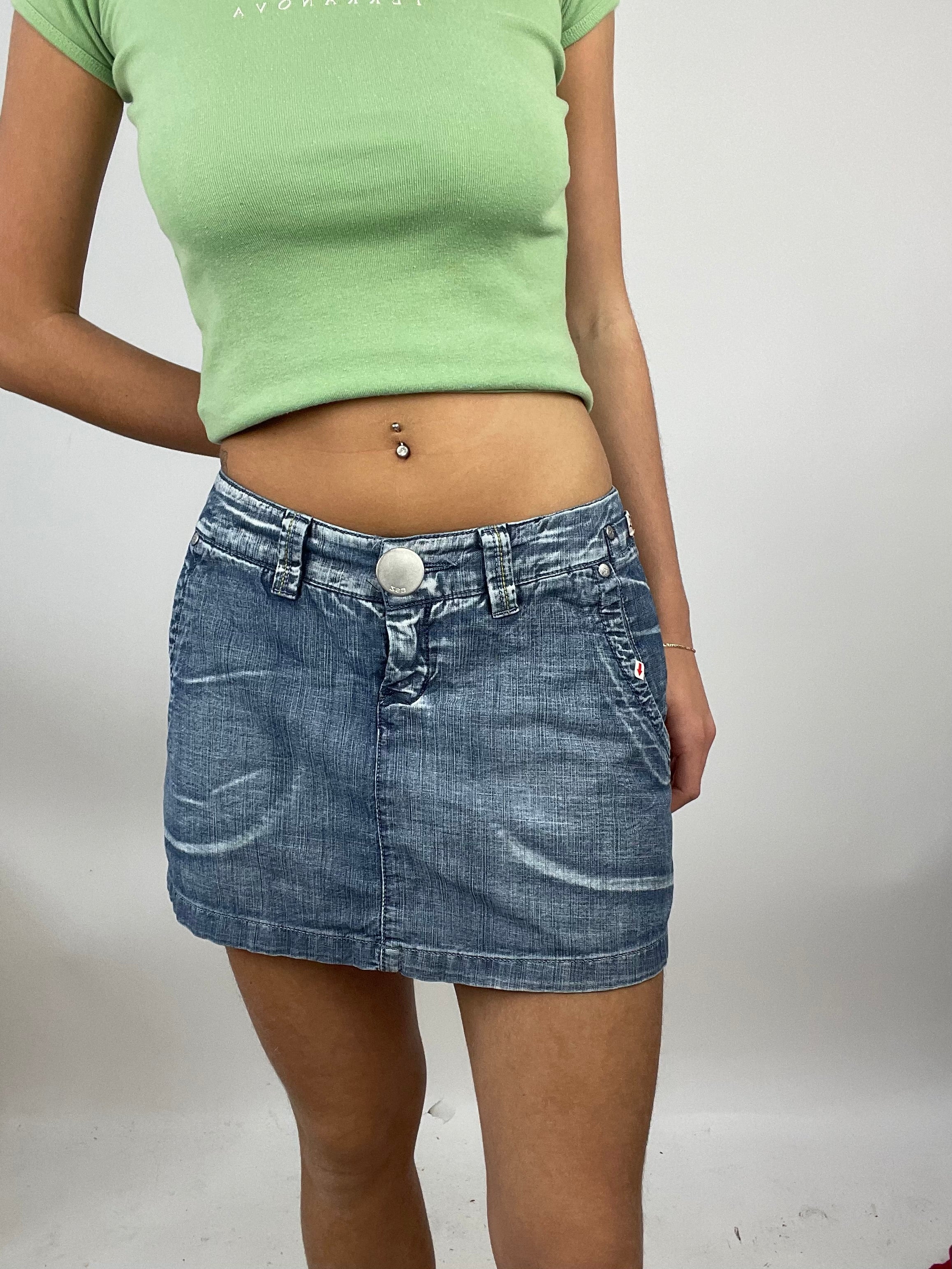 💻ADDISON RAE DROP | small denim bleached effect mini skirt