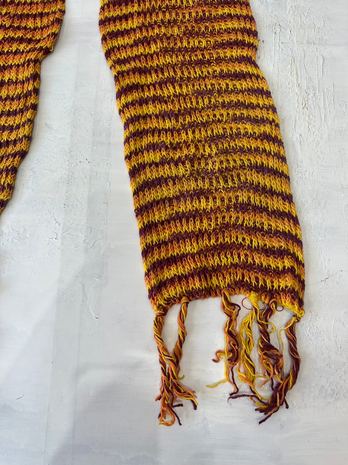 💻‼️ BEST PICKS | one size orange striped knit scarf