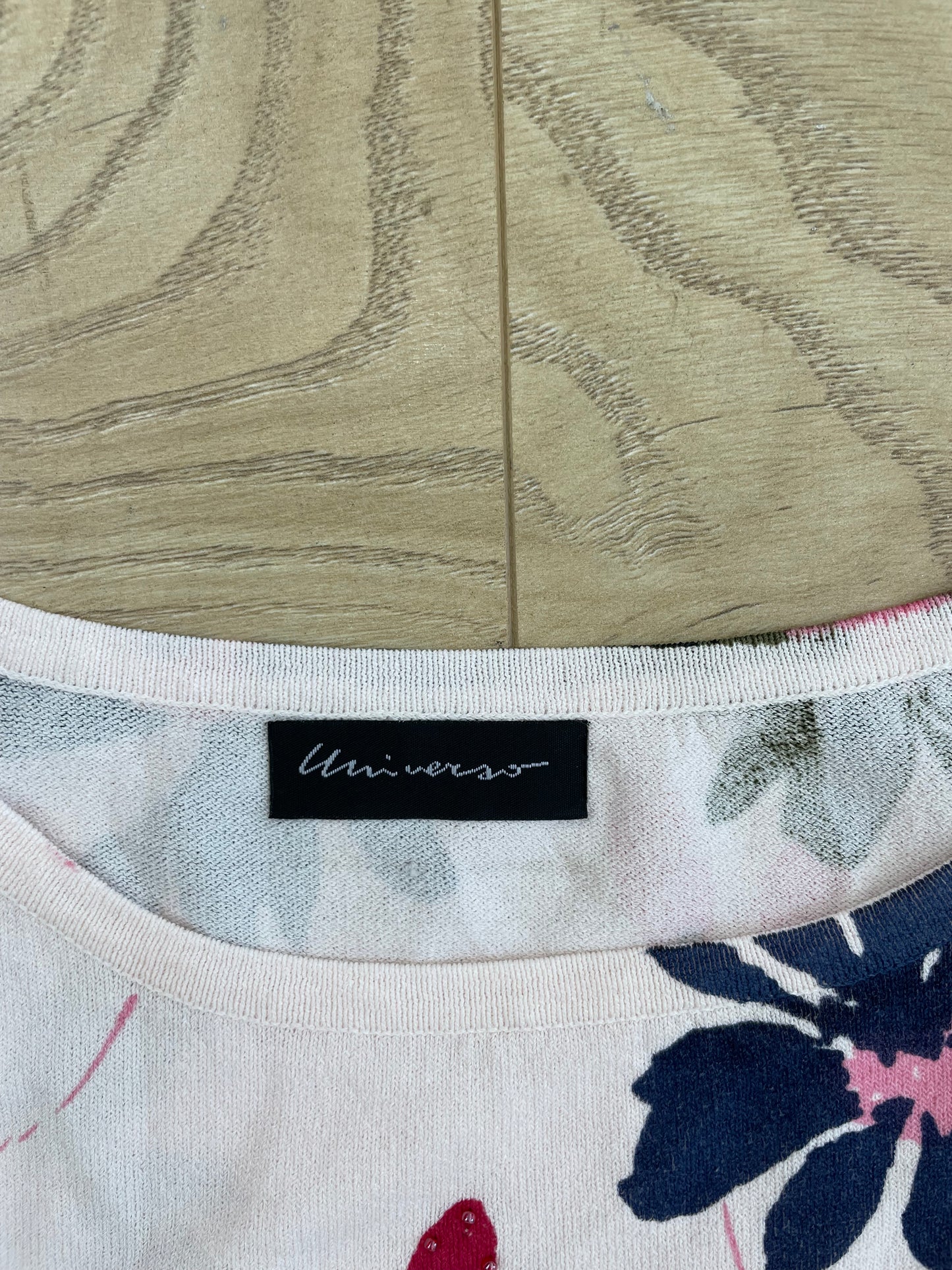 VINTAGE PICKS | small white floral print cami