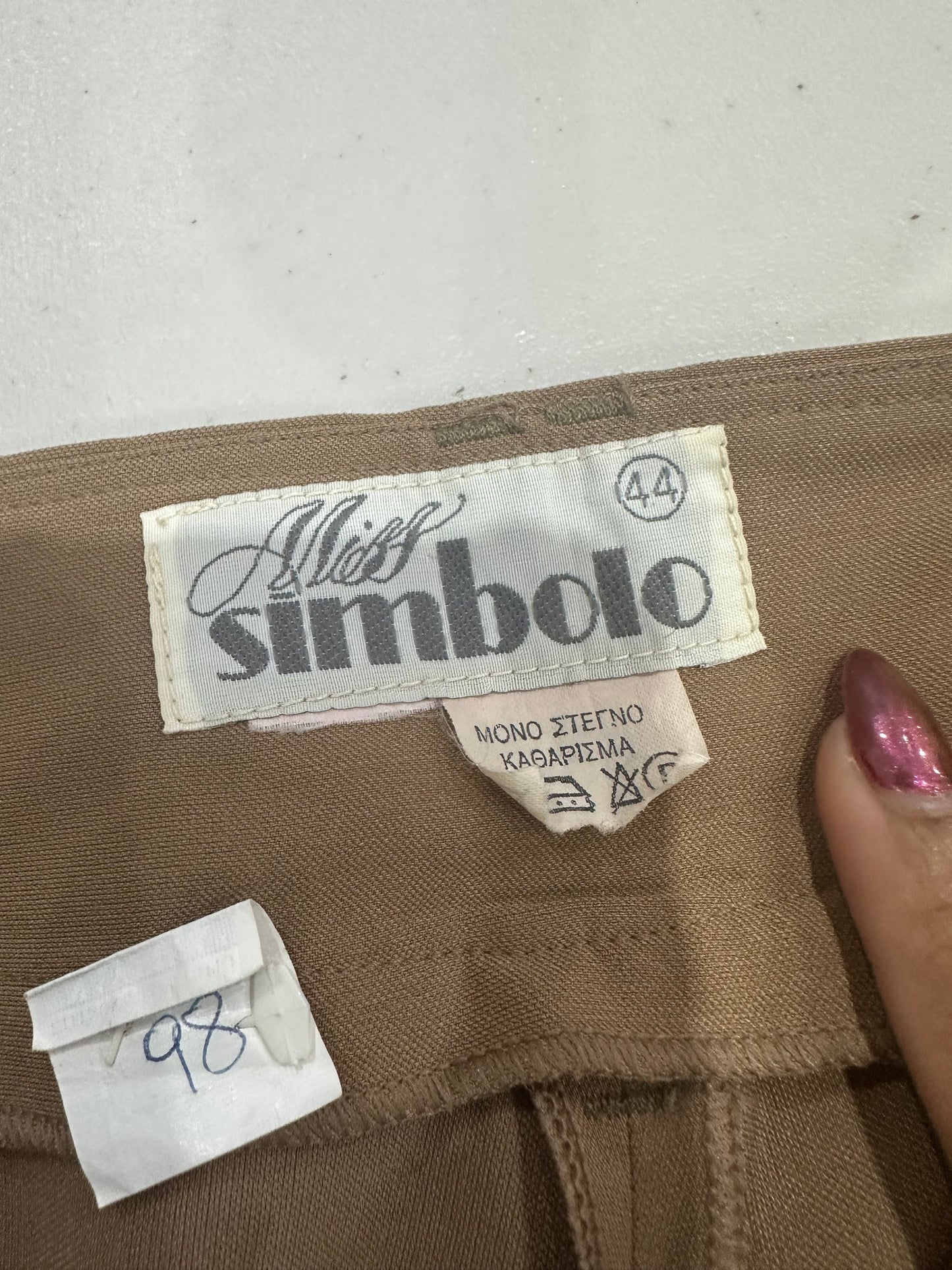 BEST PICKS | small light brown high waisted trousers