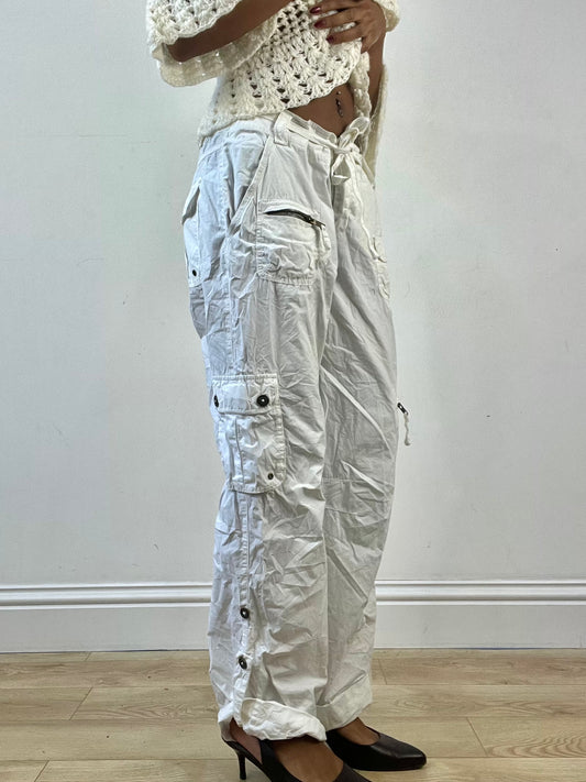 winter edit | medium white yessica cargo trousers