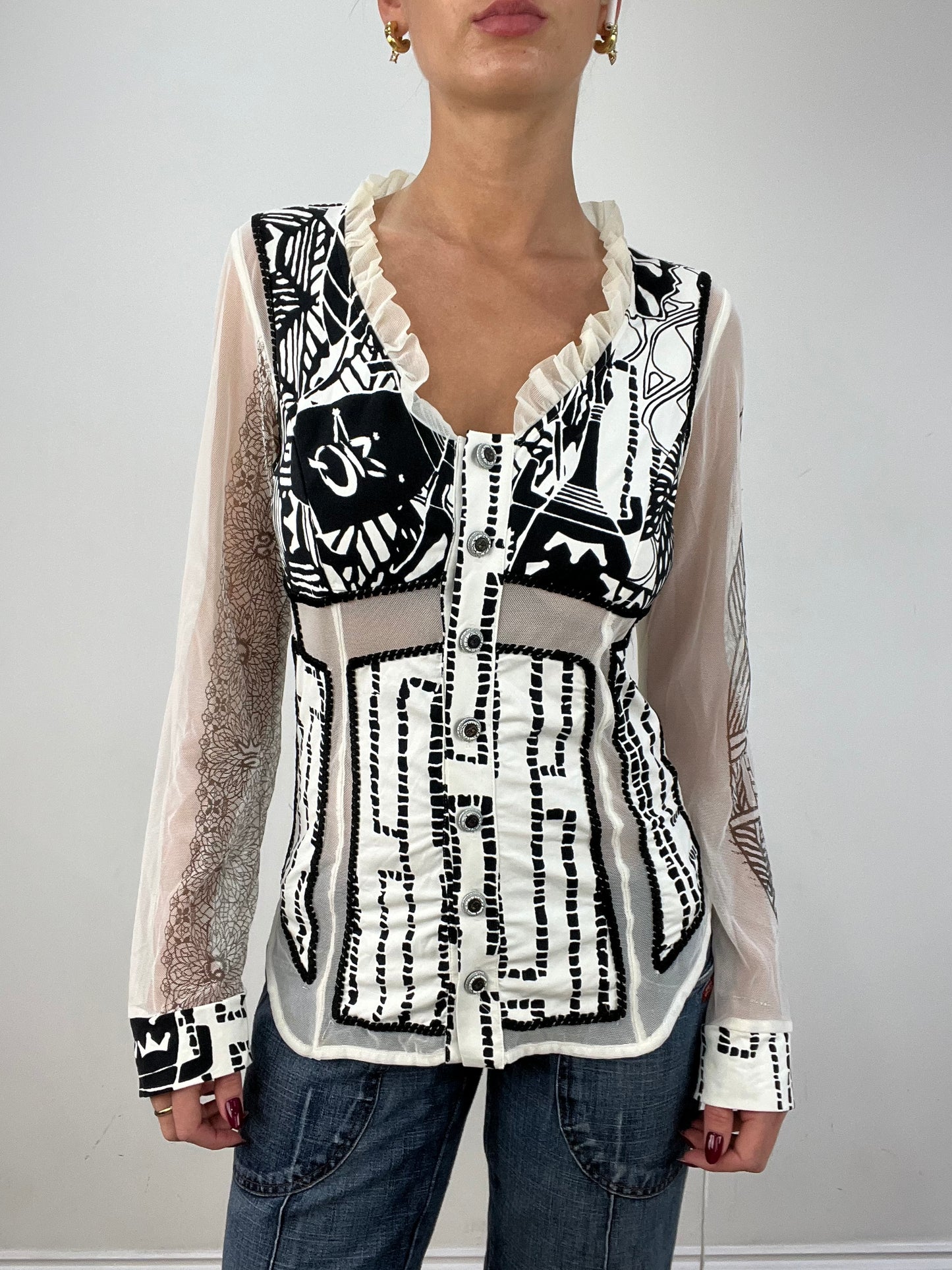 vintage edit twelve | large black and white save the queen abstract print top