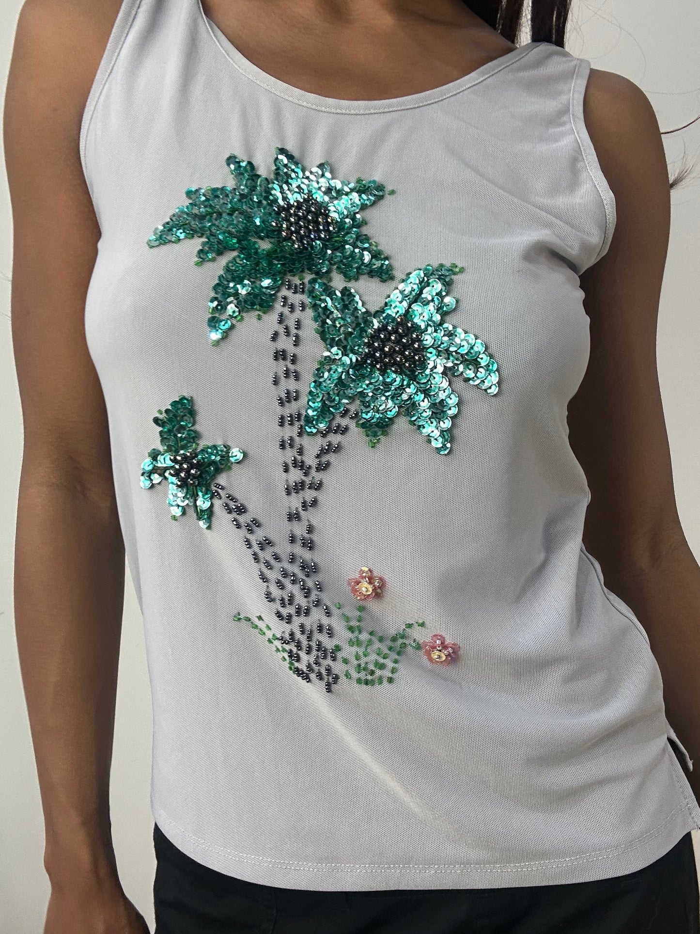BEST PICKS | small blue tank top with palm tree sequin detail
