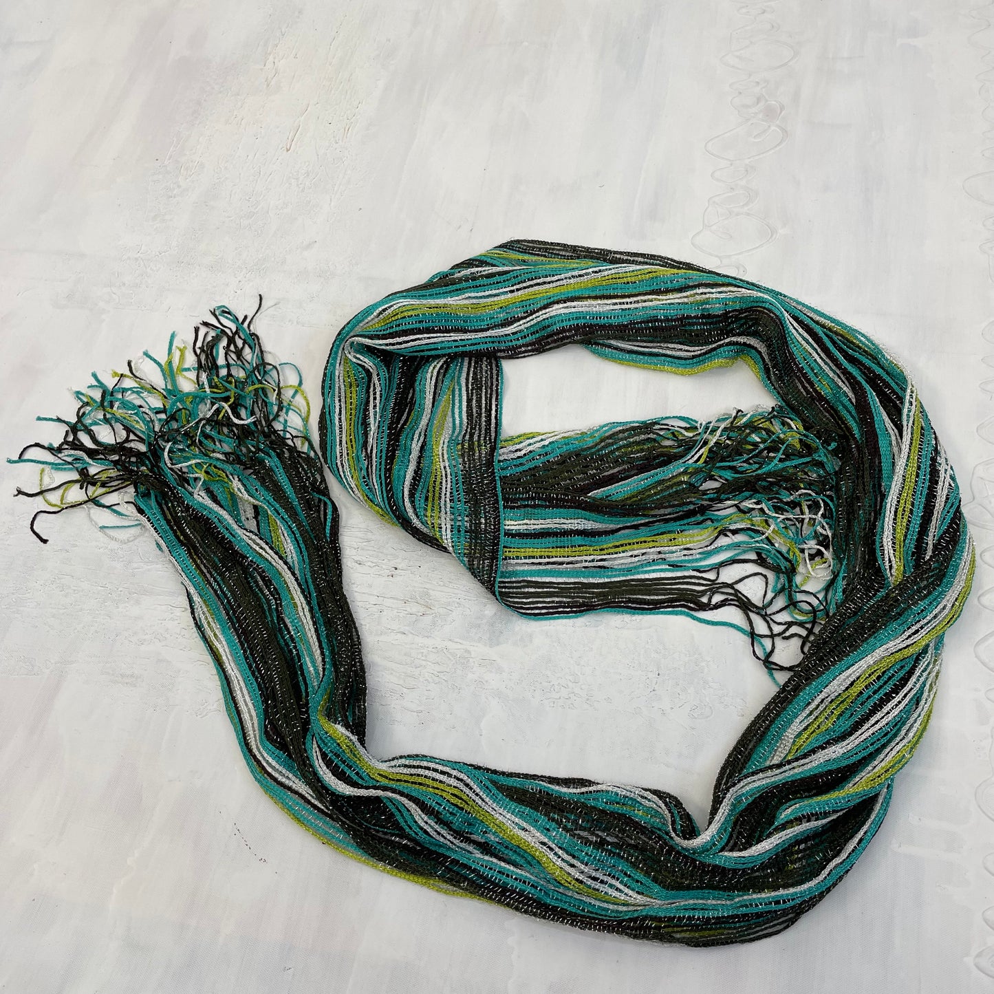 💻FUTURECORE DROP | green sparkly striped scarf