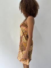 festival drop | taille: S/M · couleur: orange · article: robe · détails: à motifs + longueur mini