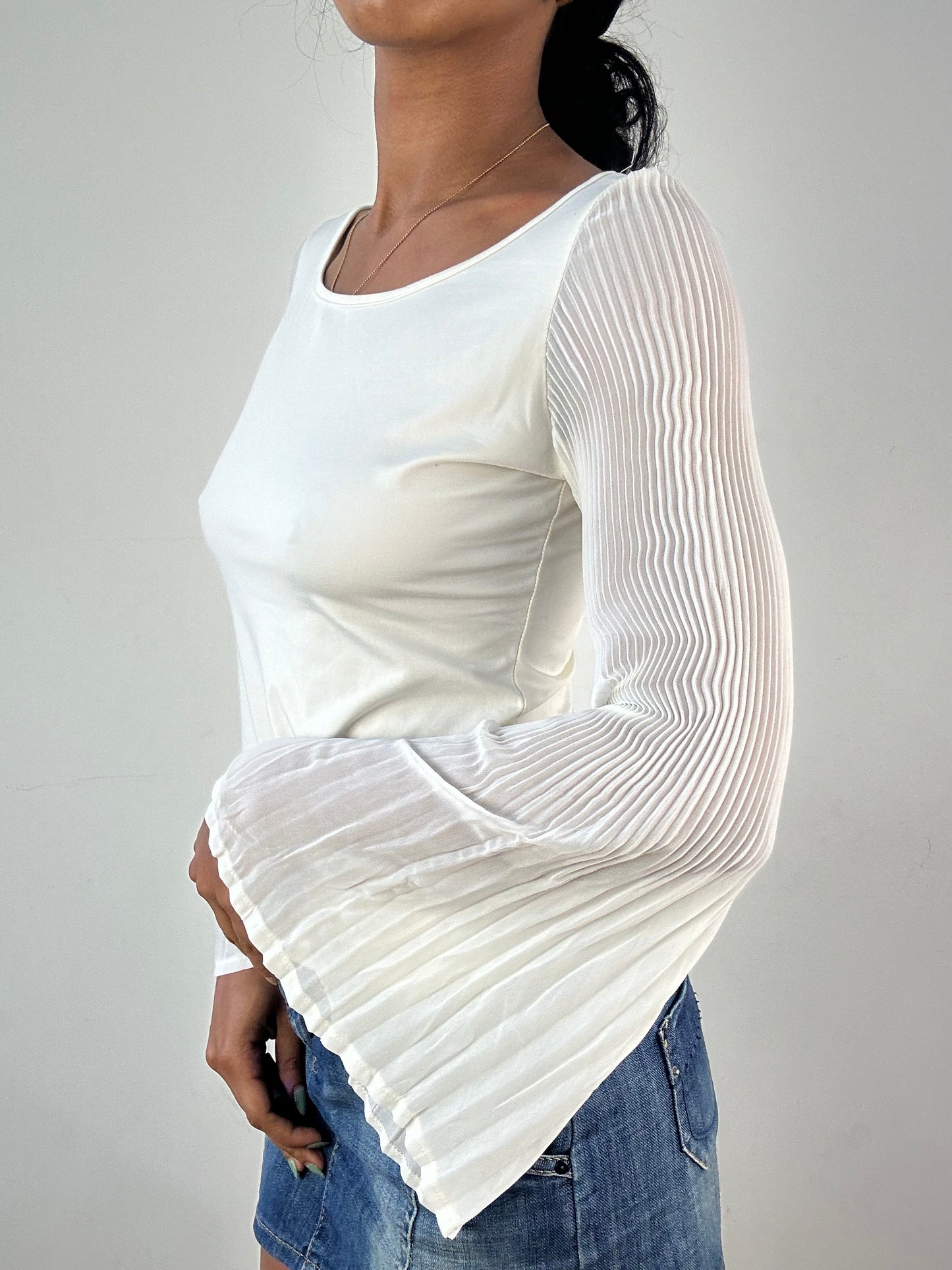 vintage edit: tops | small white long sleeve top with sheer pleated sleeves