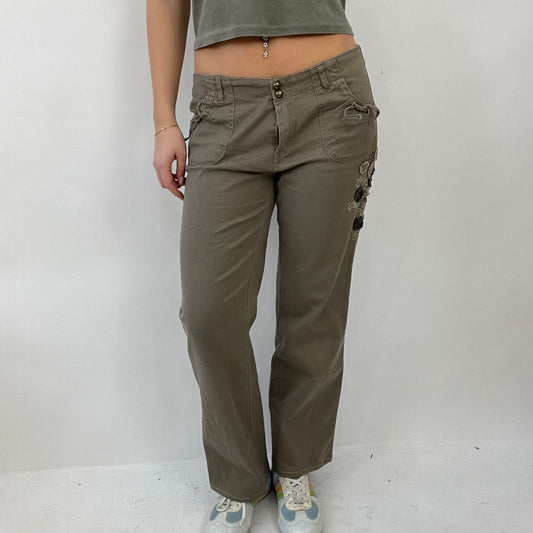 💻COTTAGECORE DROP | small brown/khaki trousers with floral embroidery detail