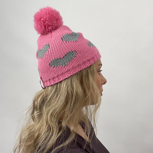 CHALET GIRL DROP | pink knit beanie with heart print