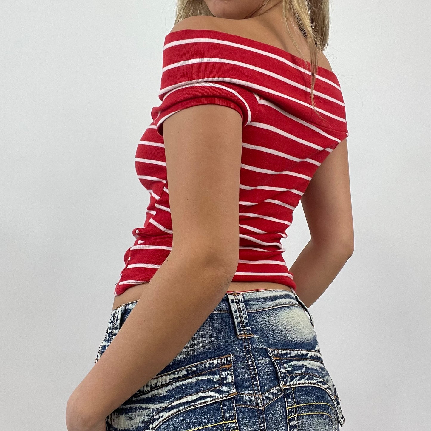 JEANS AND A NICE TOP DROP | small red striped off shoulder top