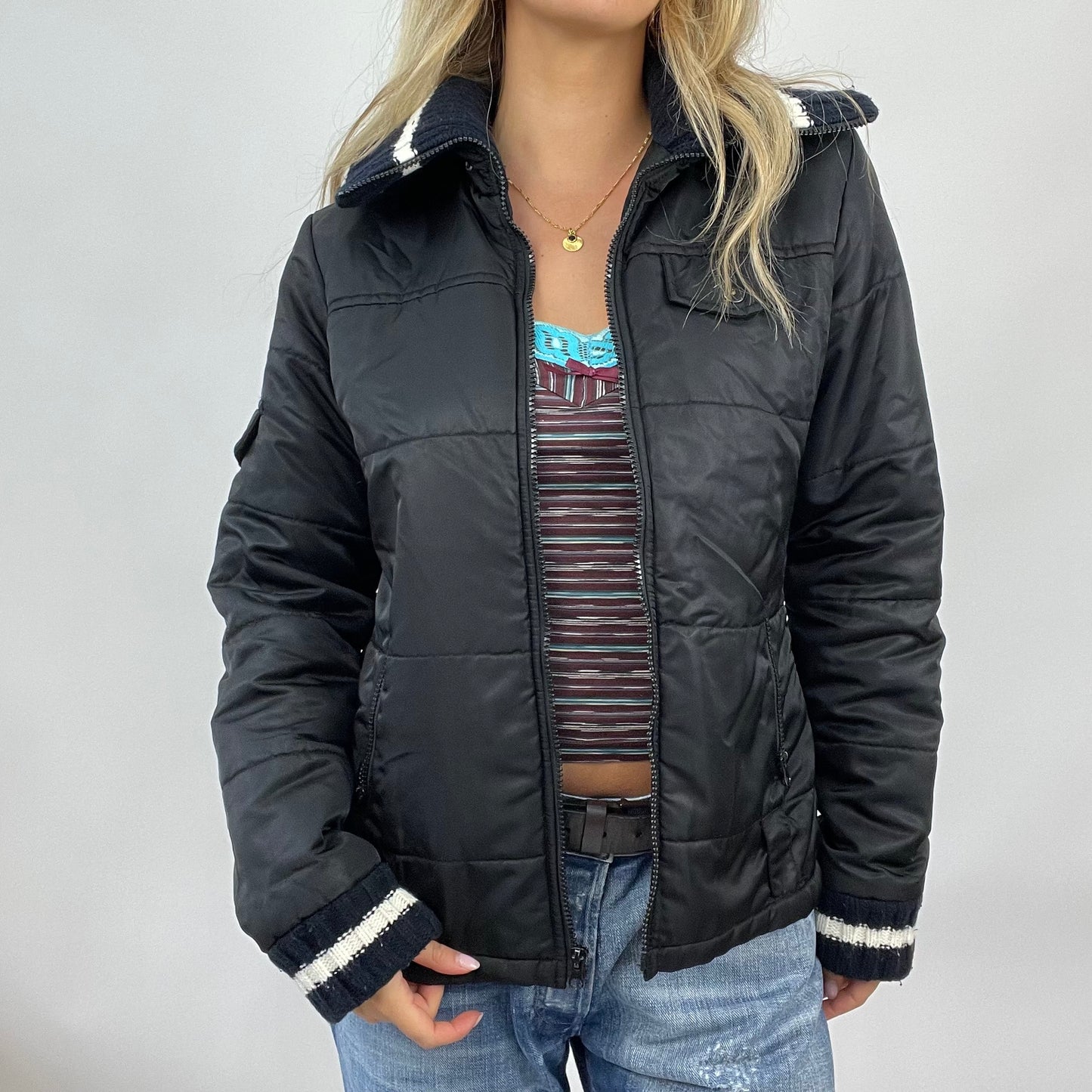 💚 BEST PICKS | small black puffer jacket with knit ribbed collar