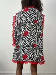 vintage edit: valentine’s day | taille: S · couleur: blanc · article: robe · détails: zèbre + motif