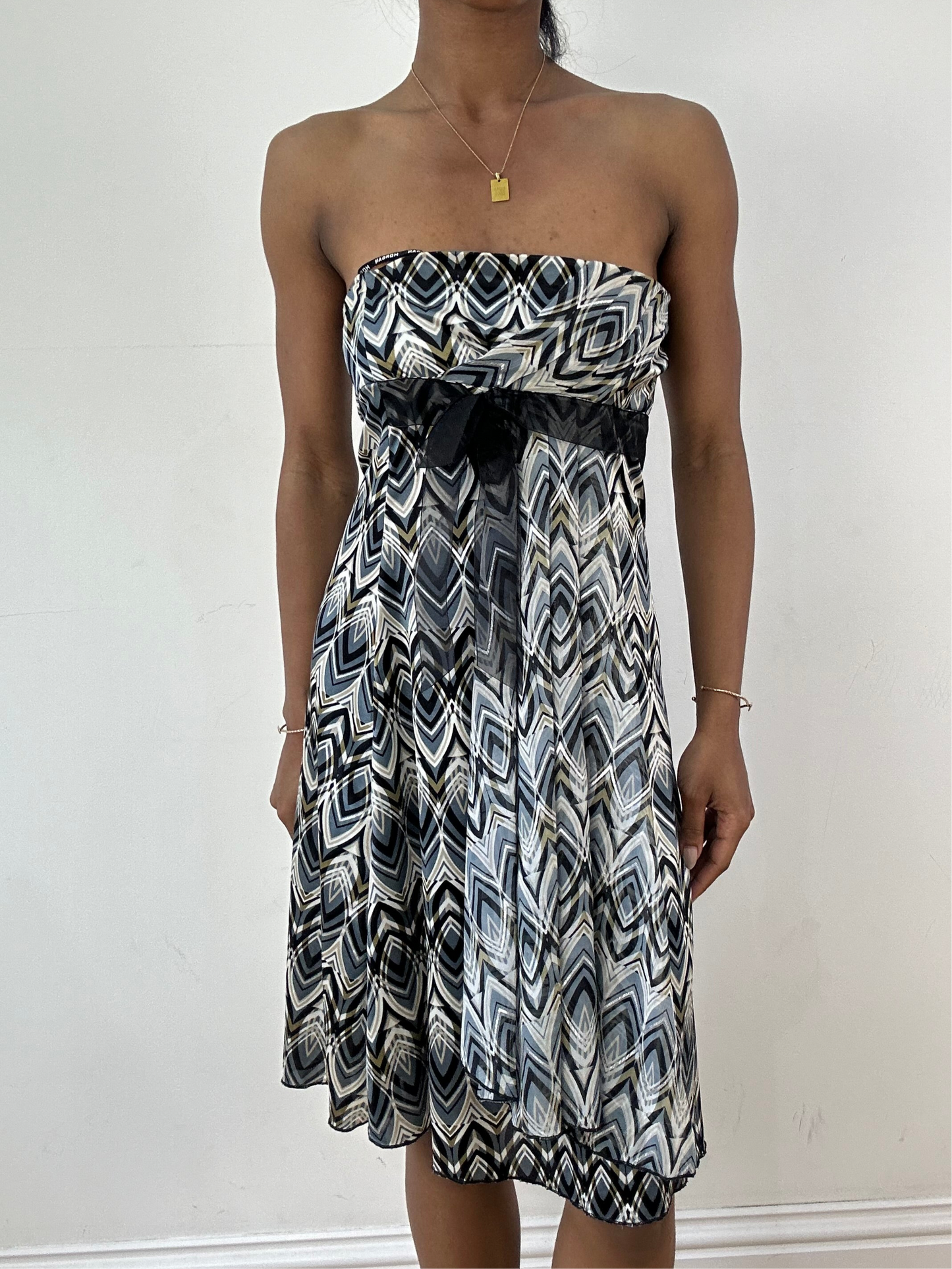 vintage edit twenty-one | small grey morgan de toi bandeau mini dress