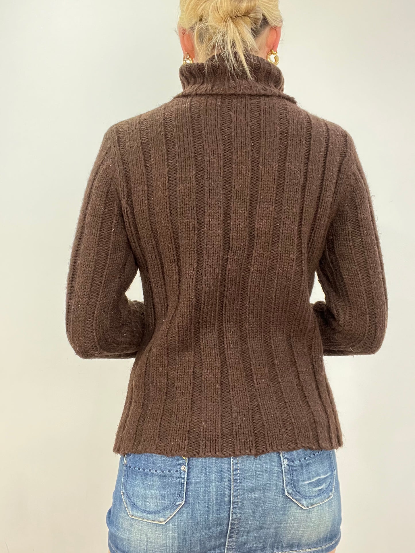 vintage edit nine | small brown ribbed roll neck floral jumper