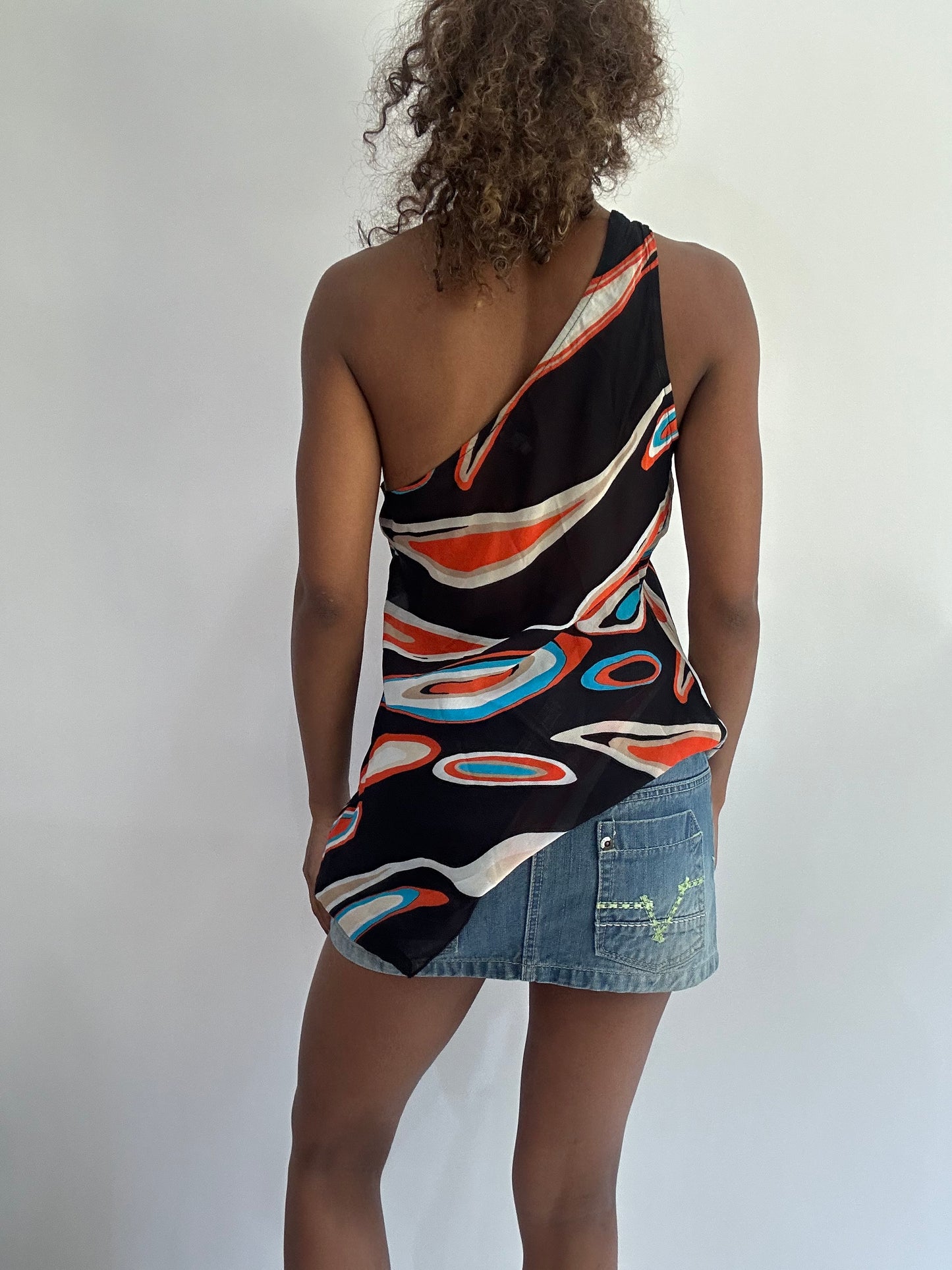 wag drop | small black patterned asymmetric top