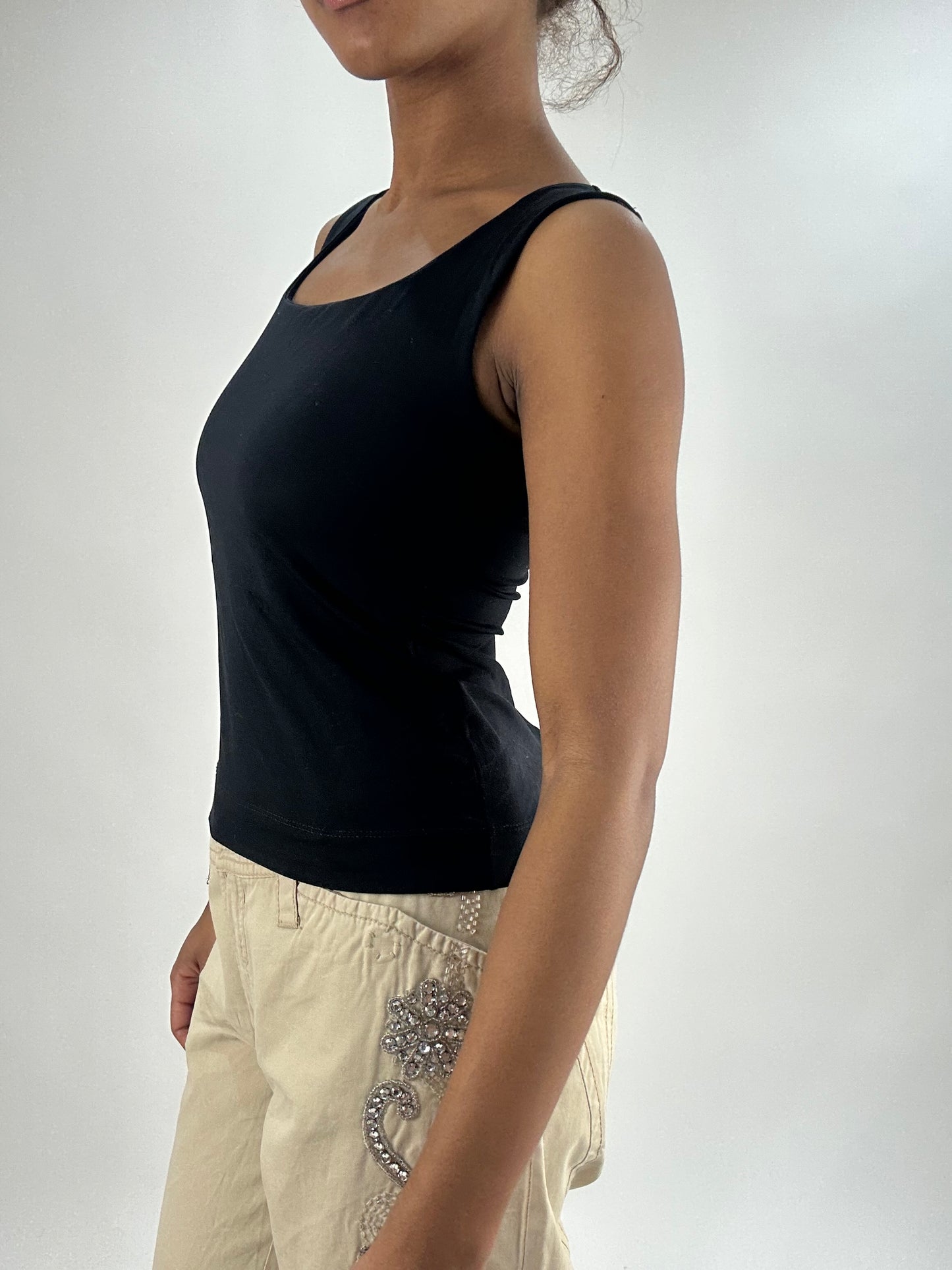 vintage edit thirty-five | small/medium black fitted tank top