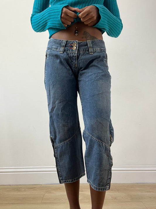 BEST PICKS | small blue levis denim cropped jeans